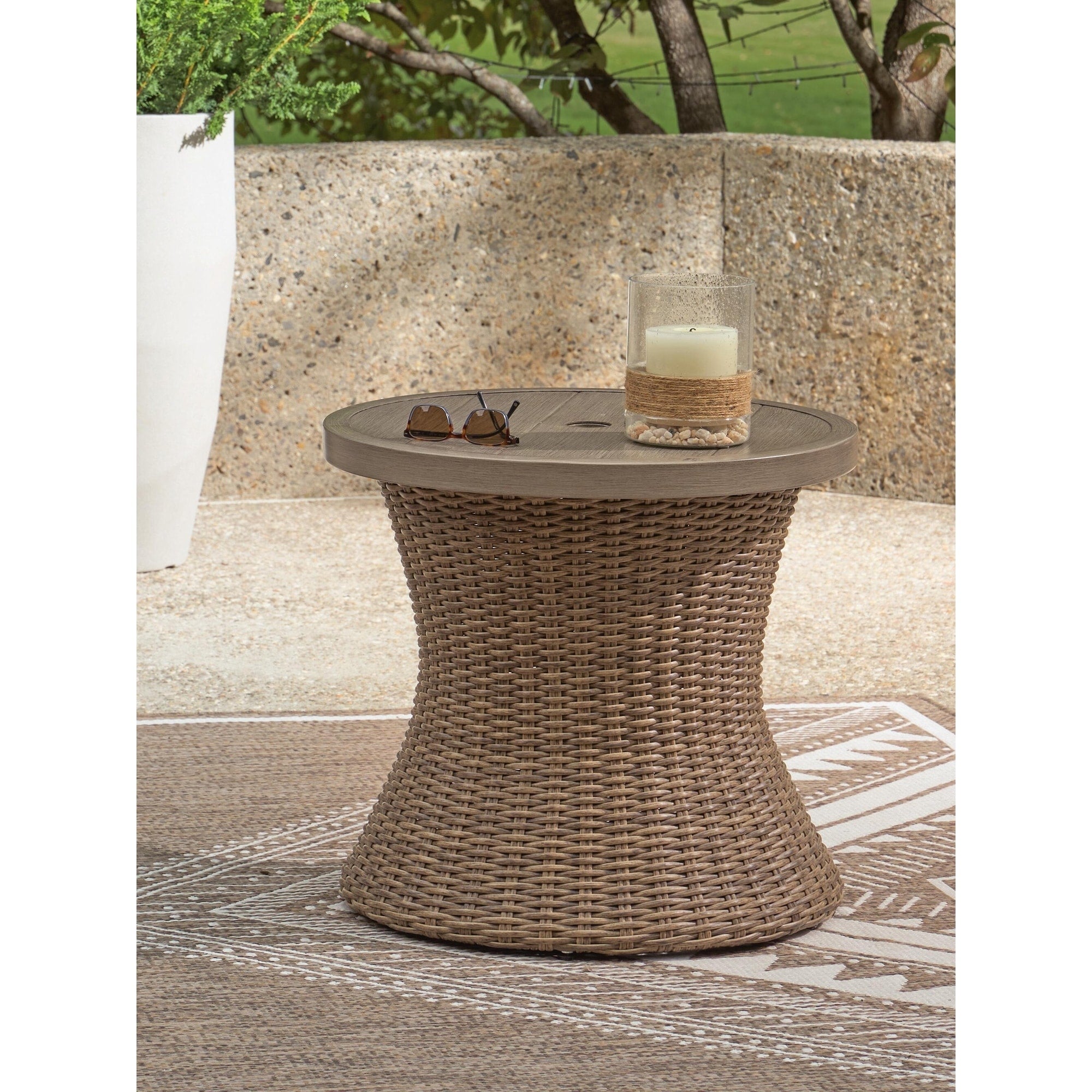 Signature Design By Ashley Revare Beach Beige Outdoor End Table 24 W X 24 D X 22 H