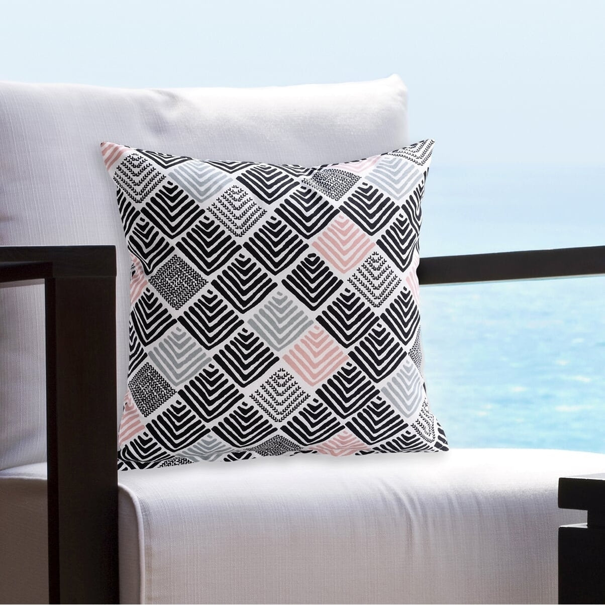 Siscovers Boomerang Indoor Outdoor Throw Pillow
