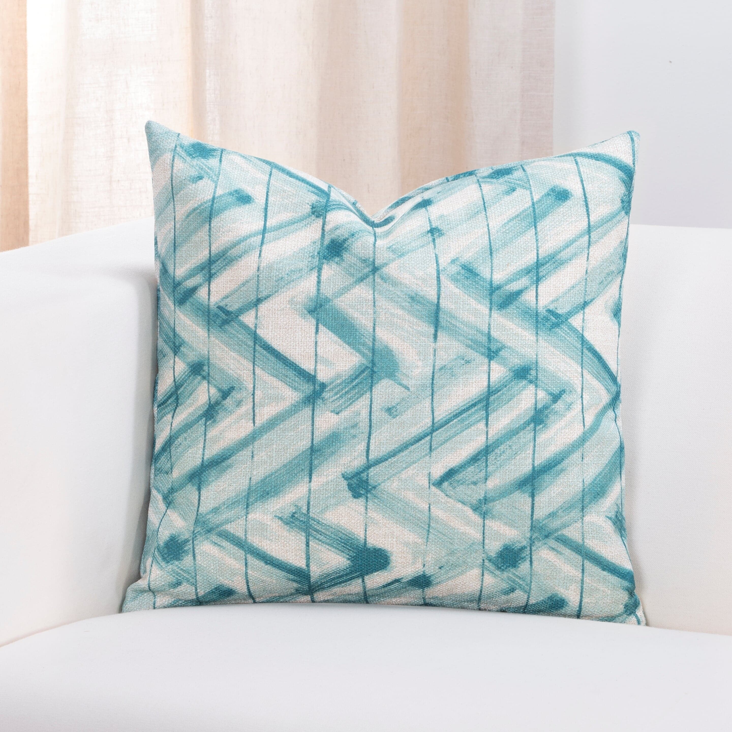 Siscovers Zephyr Designer Throw Pillow With Removable Cover