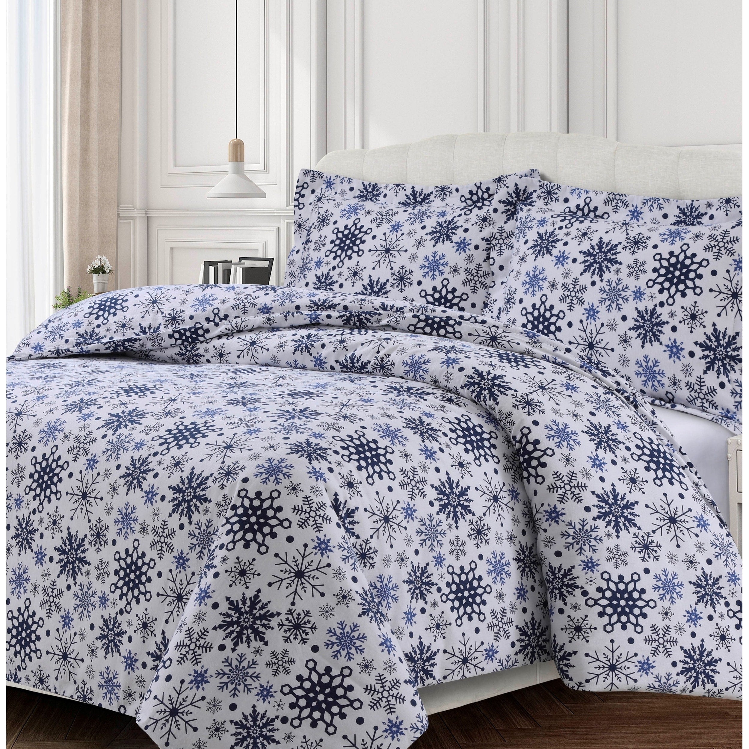 Snowflakes Printed 170 Gsm Cotton Oversized Soft Flannel Duvet Set
