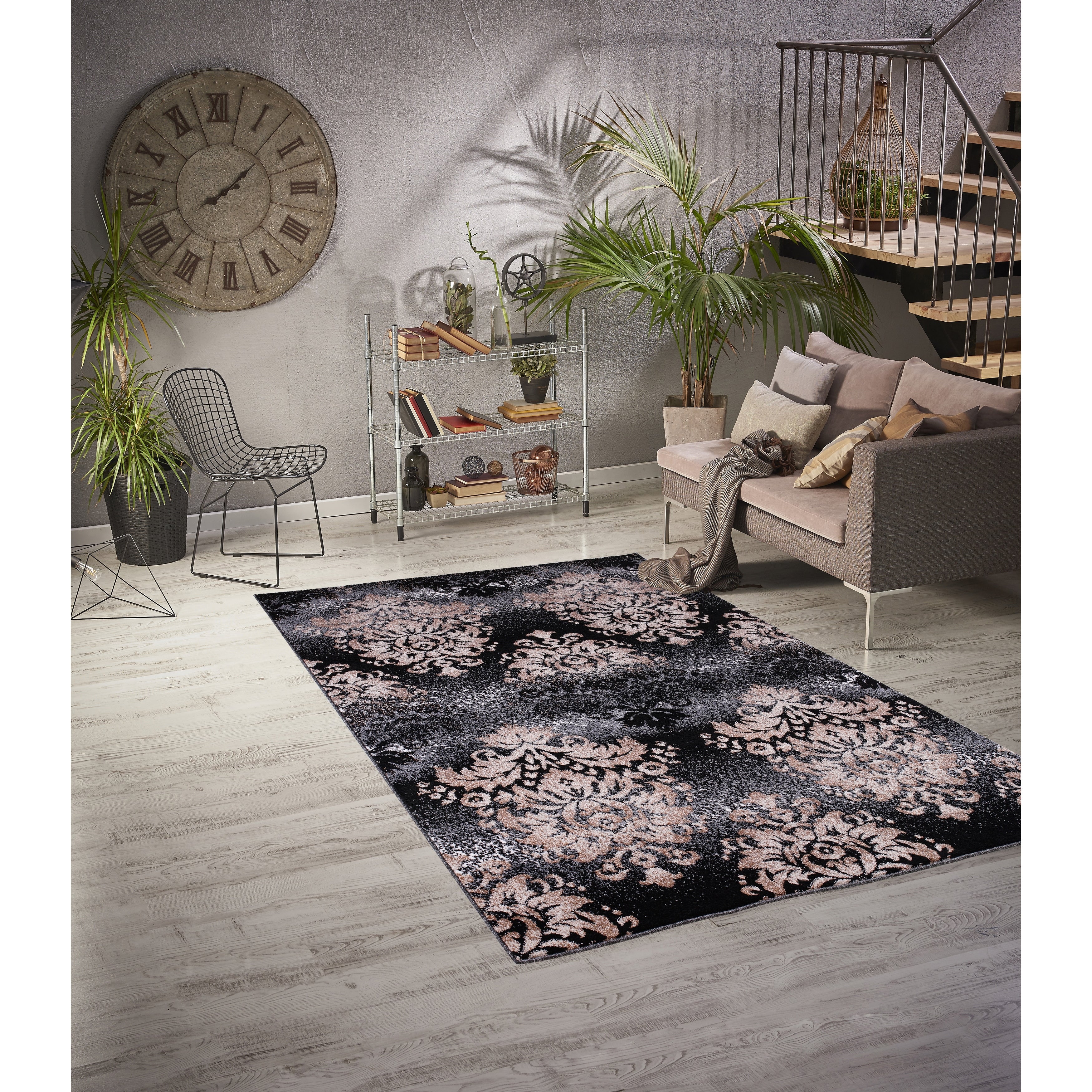 Sofia Black Gold Polypropylene Area Rug