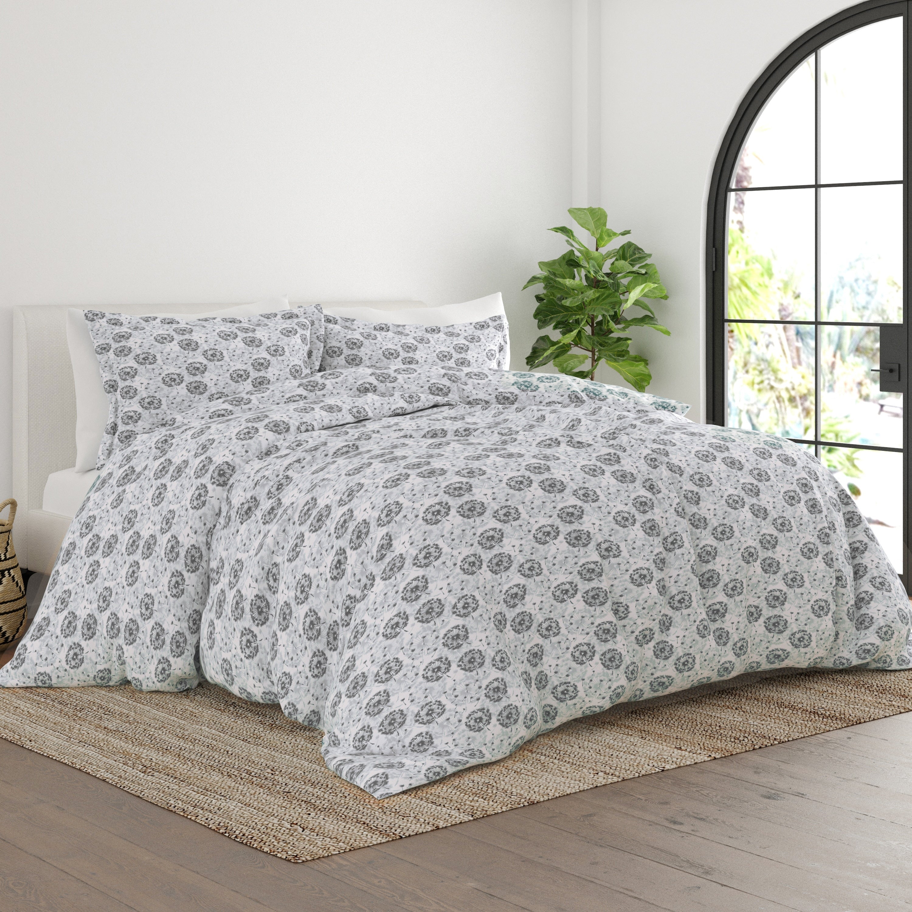Merit Linens Premium Ultra Soft 3 Piece Make A Wish Print Duvet Cover Set