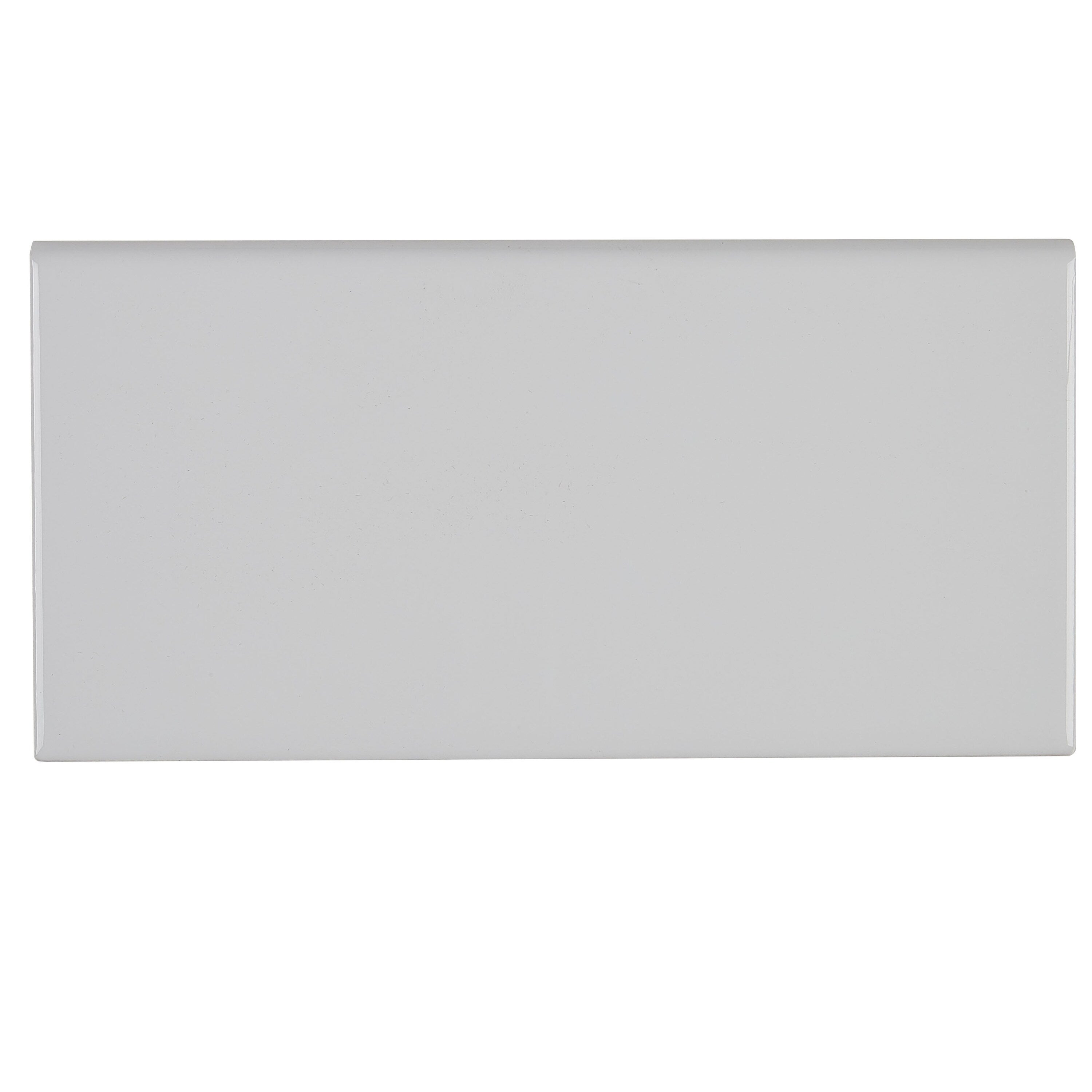 Sophisticated 4X8 Inch Glazed Ceramic Bullnose In Arctic White 4X8