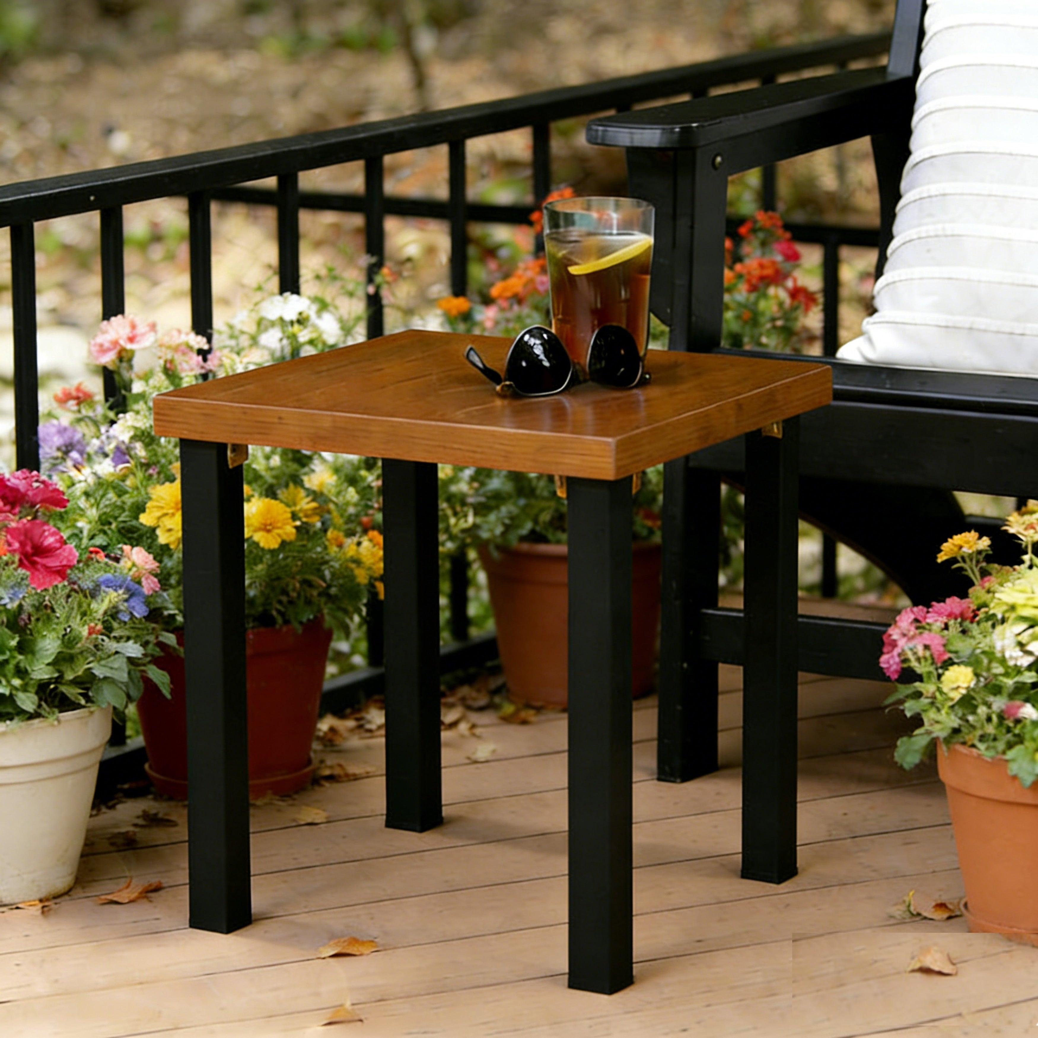 Square Outdoor Side Table 17.3 H X 17.7 D X 17.7 W