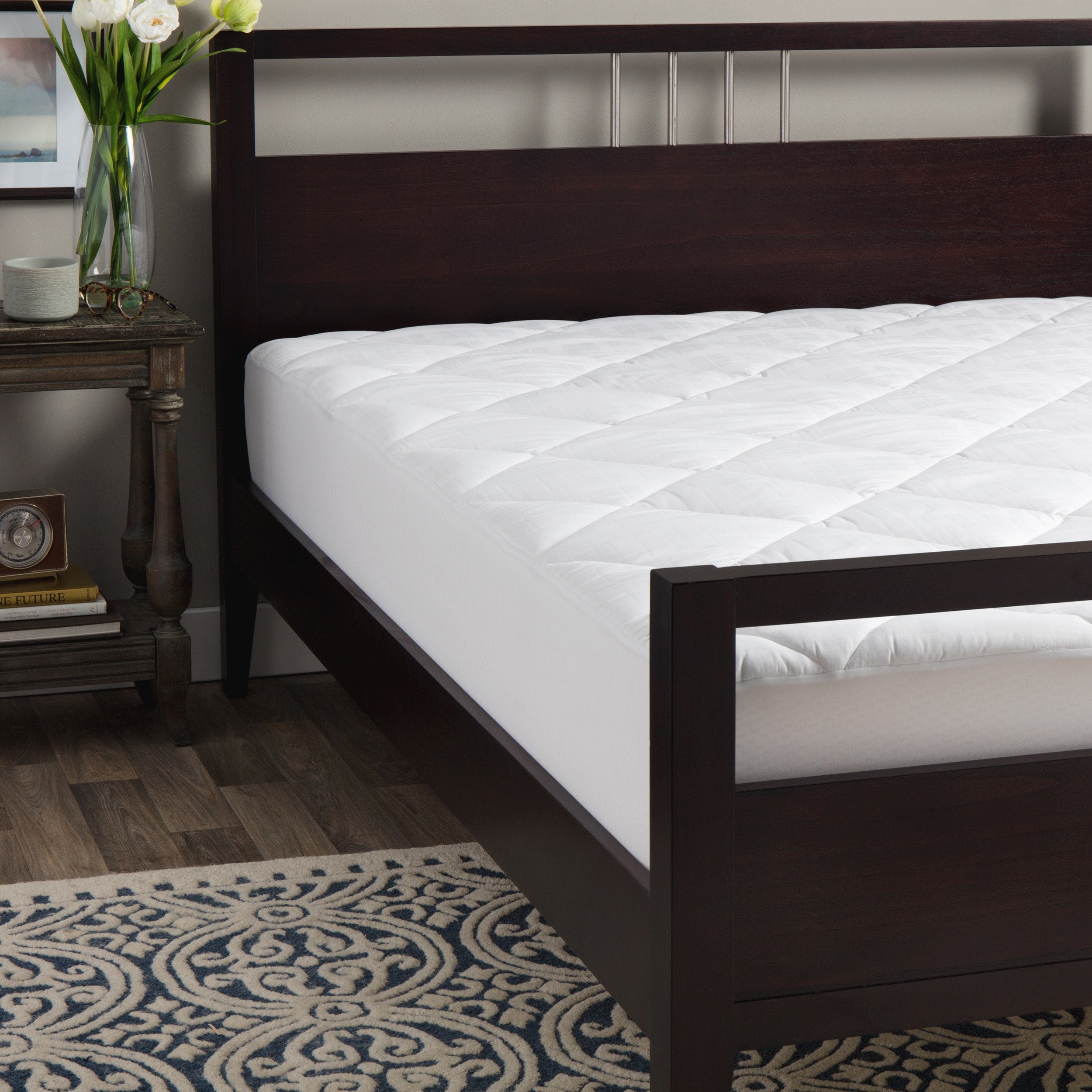 St. James Home 380 Thread Count Stain Resistant Mattress Pad White