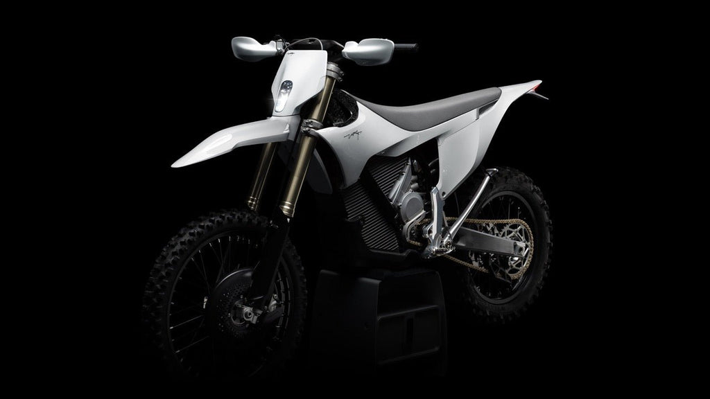 Stark VARG EX ALPHA 80HP ROAD LEGAL