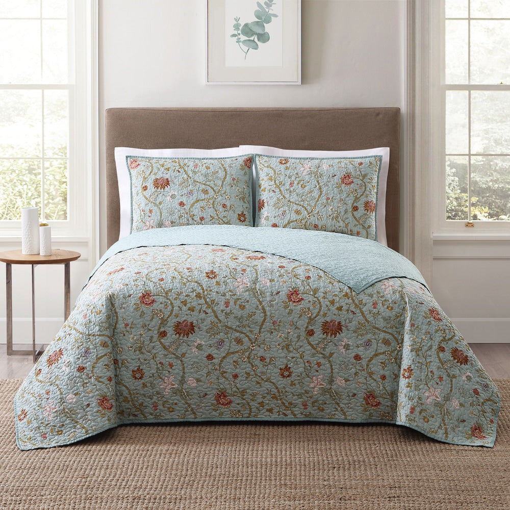 Style 212 Bedford Floral 3 Piece Printed Quilts Set