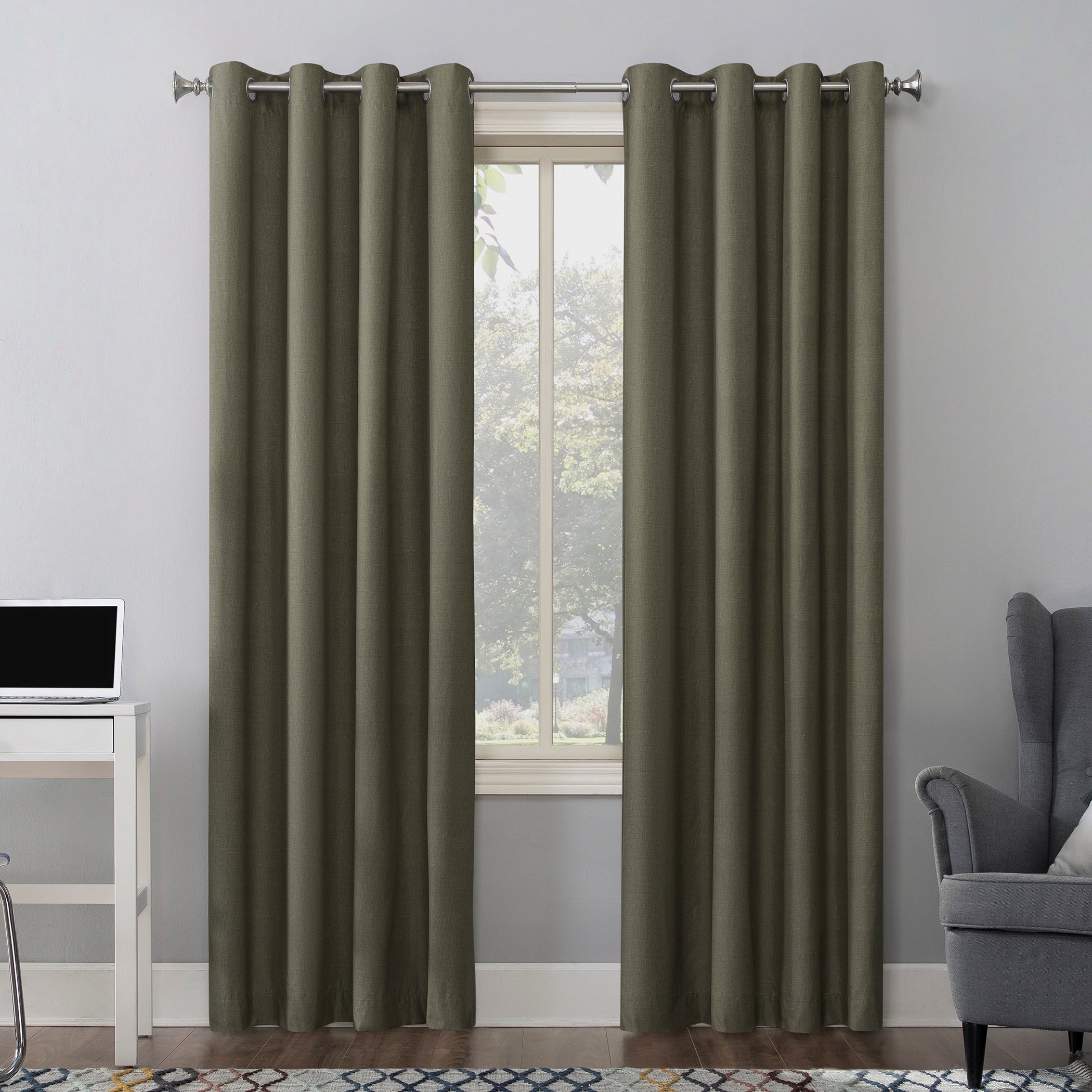 Sun Zero Duran Thermal Insulated 100 Blackout Grommet Curtain Panel