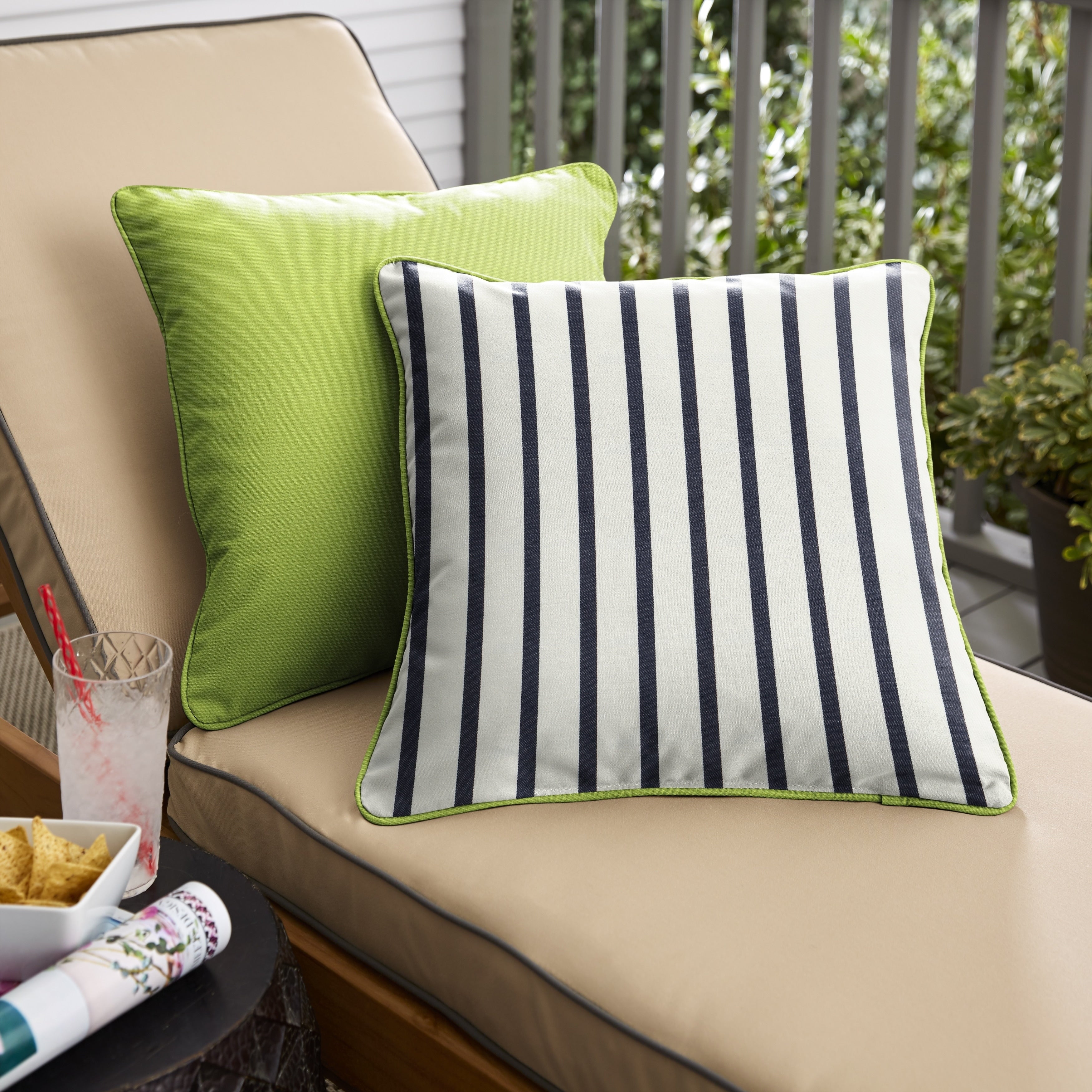 Sunbrella Indoor Outdoor Two Sided Square Pillows Set Of 2 Corded