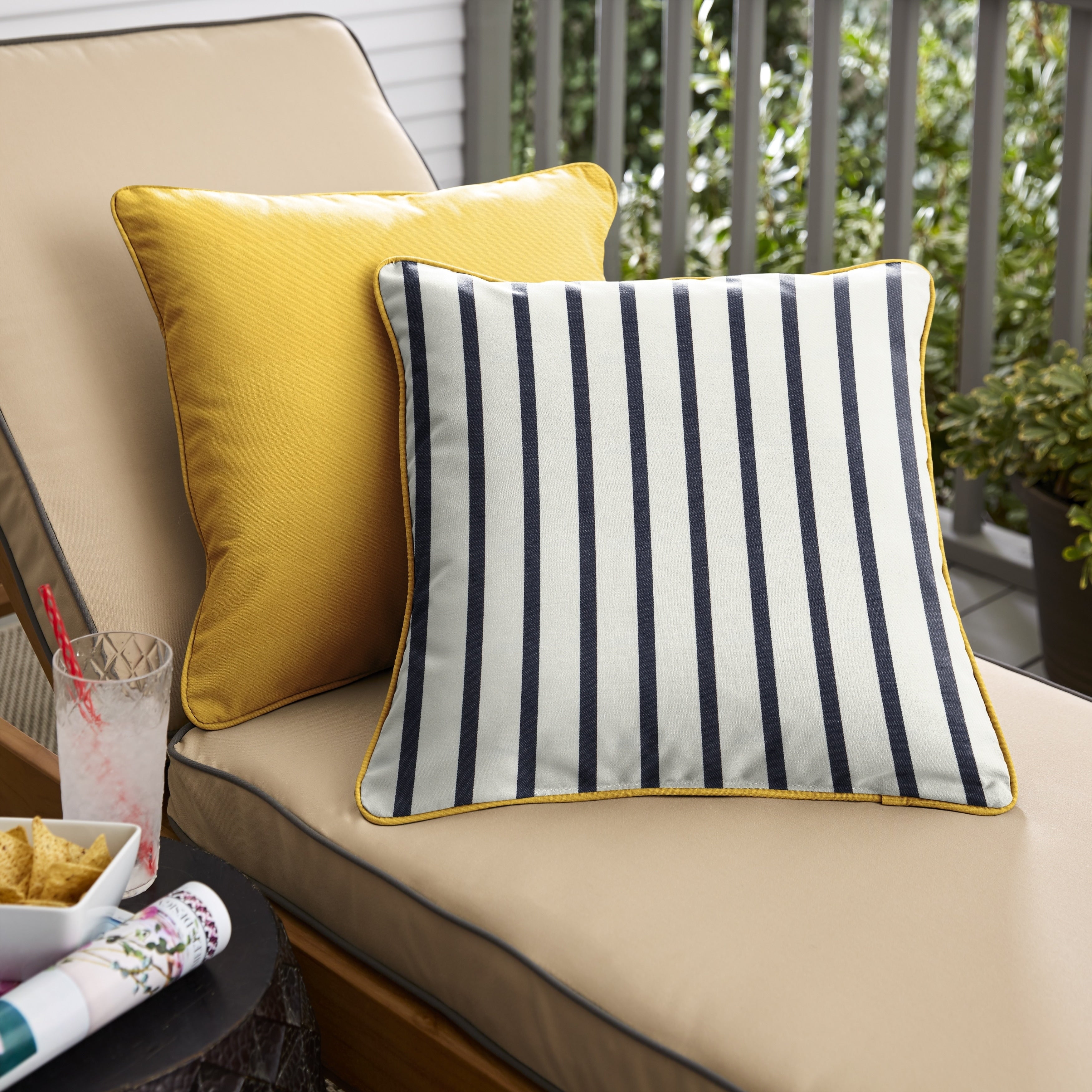 Sunbrella Indoor Outdoor Two Sided Square Pillows Set Of 2 Corded