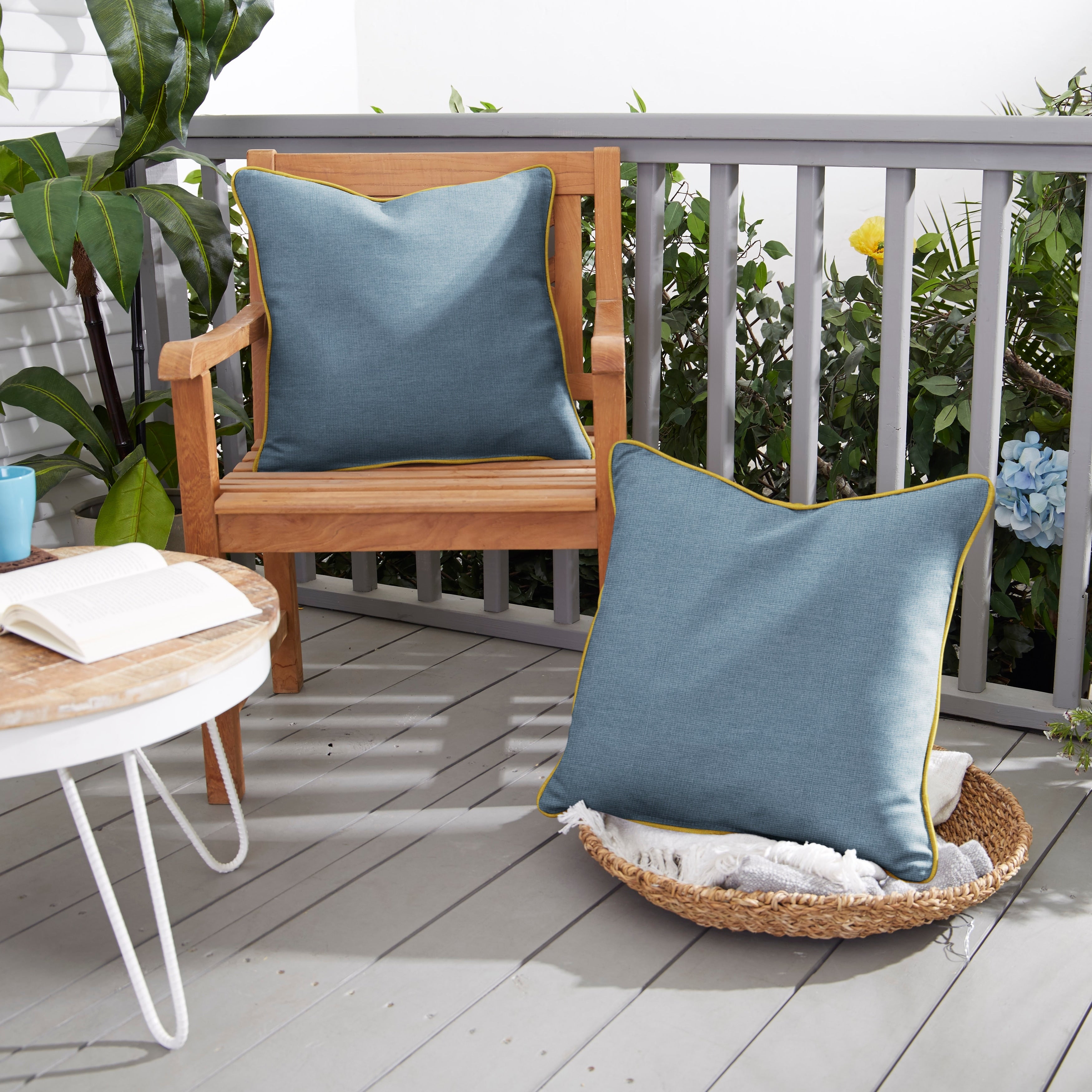 Sunbrella Spectrum Denim Indoor Outdoor Pillow Set Of 2