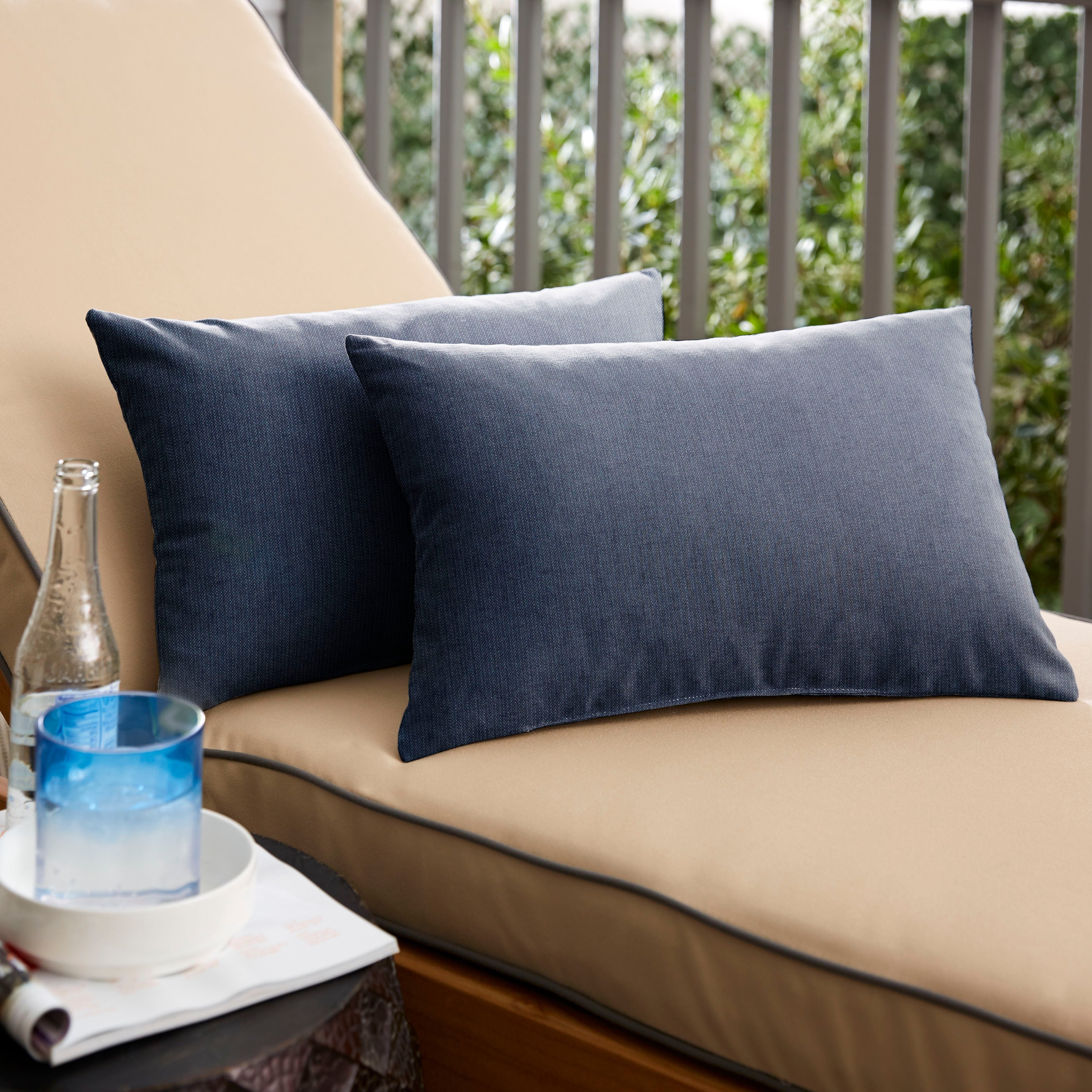 Sunbrella Spectrum Indigo Indoor Outdoor Knife Edge Pillow Set Set Of 2 13 In X 20 In