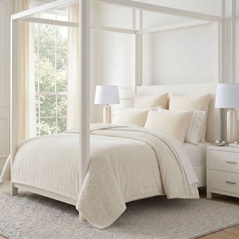 Superior Hope Herringbone Chevron Ultra Soft Fluffy Fleece Blanket