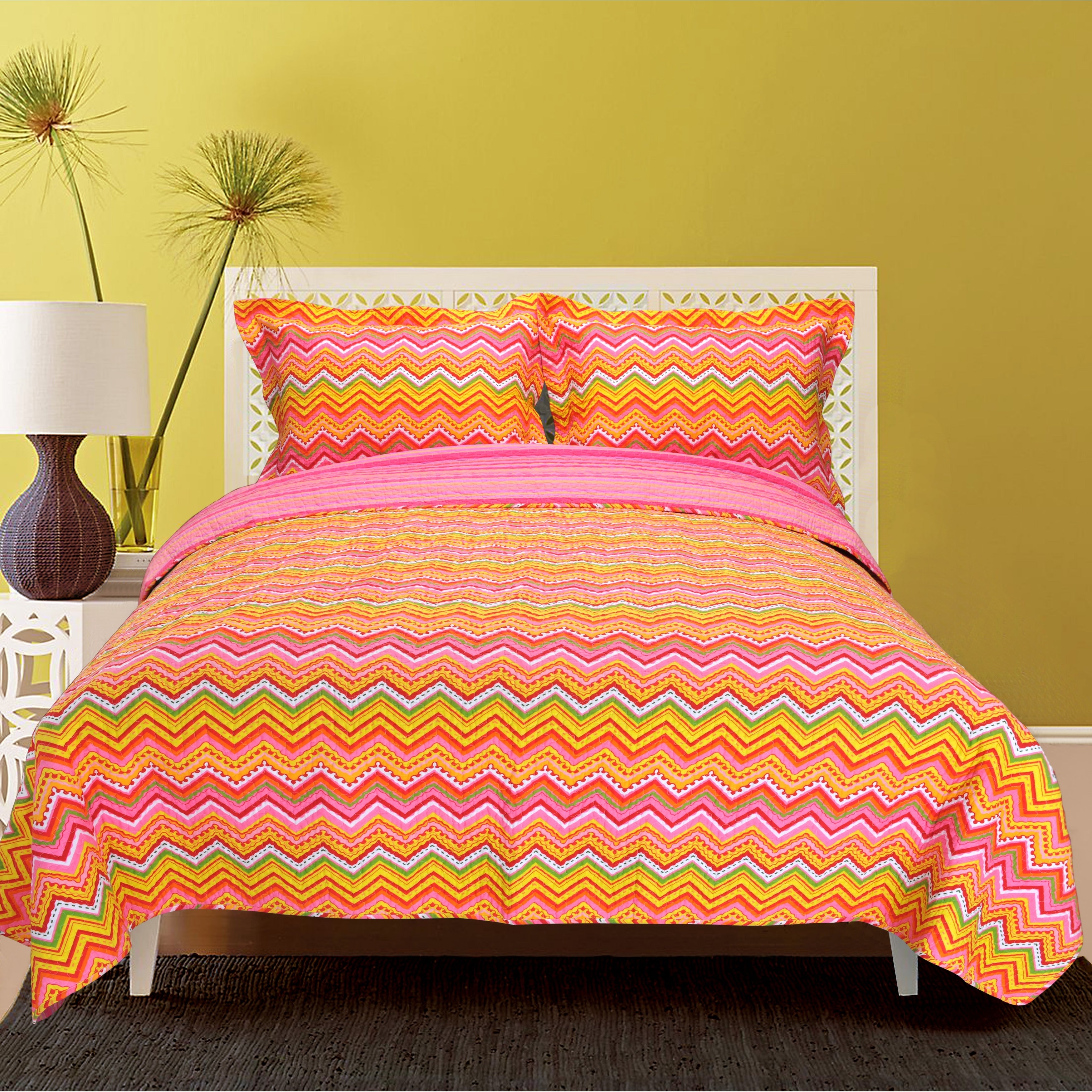 Superior Orange Zig Zag Cotton 3 Piece Quilt Set