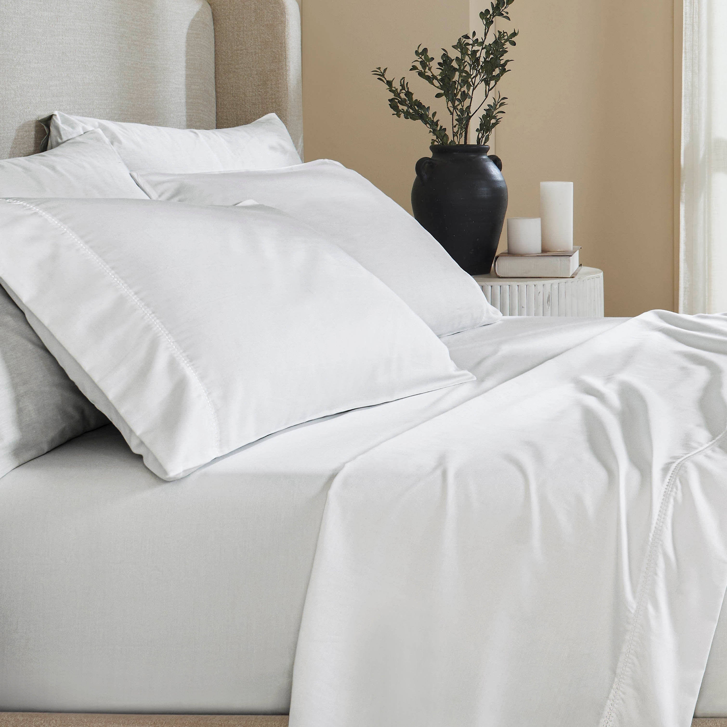 Superior 600 Thread Count Deep Pocket Polka Dot Cotton Blend Sheet Set