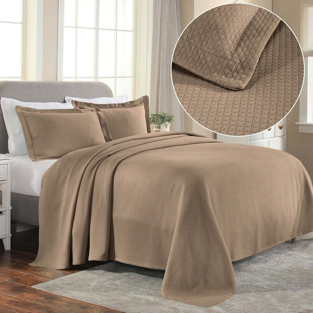 Superior Jacquard Matelasse Solitaire Cotton Bedspread Set