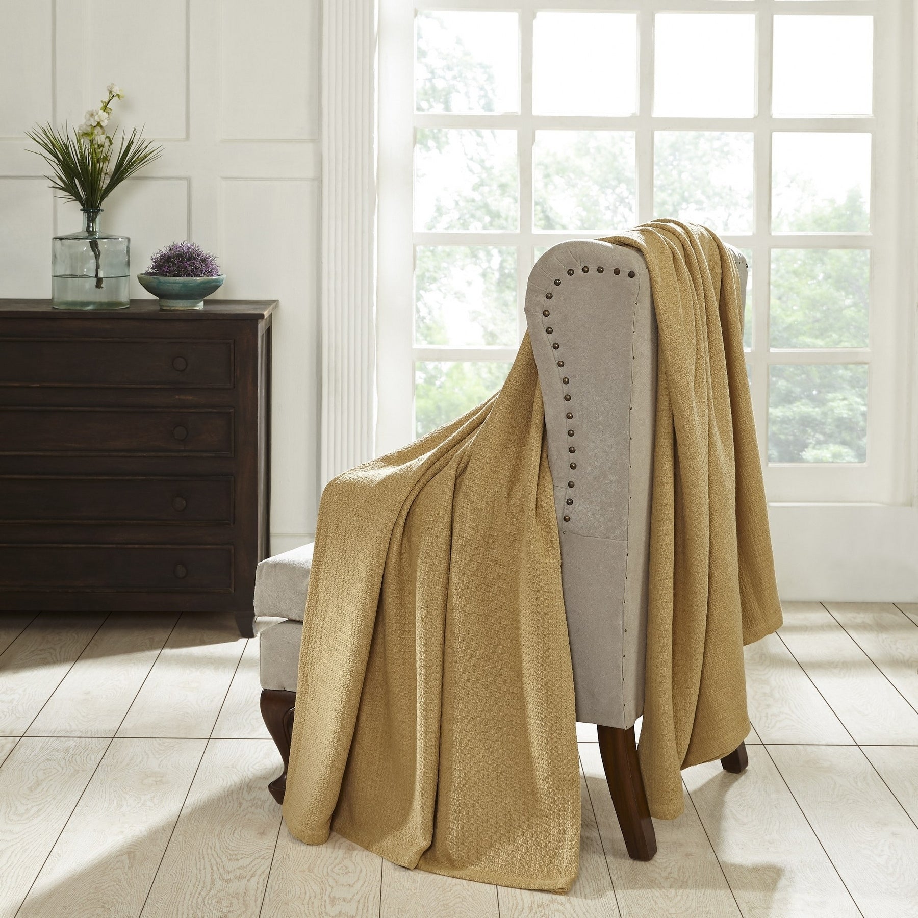 Superior Woven Cotton Textured Throw And Blanket