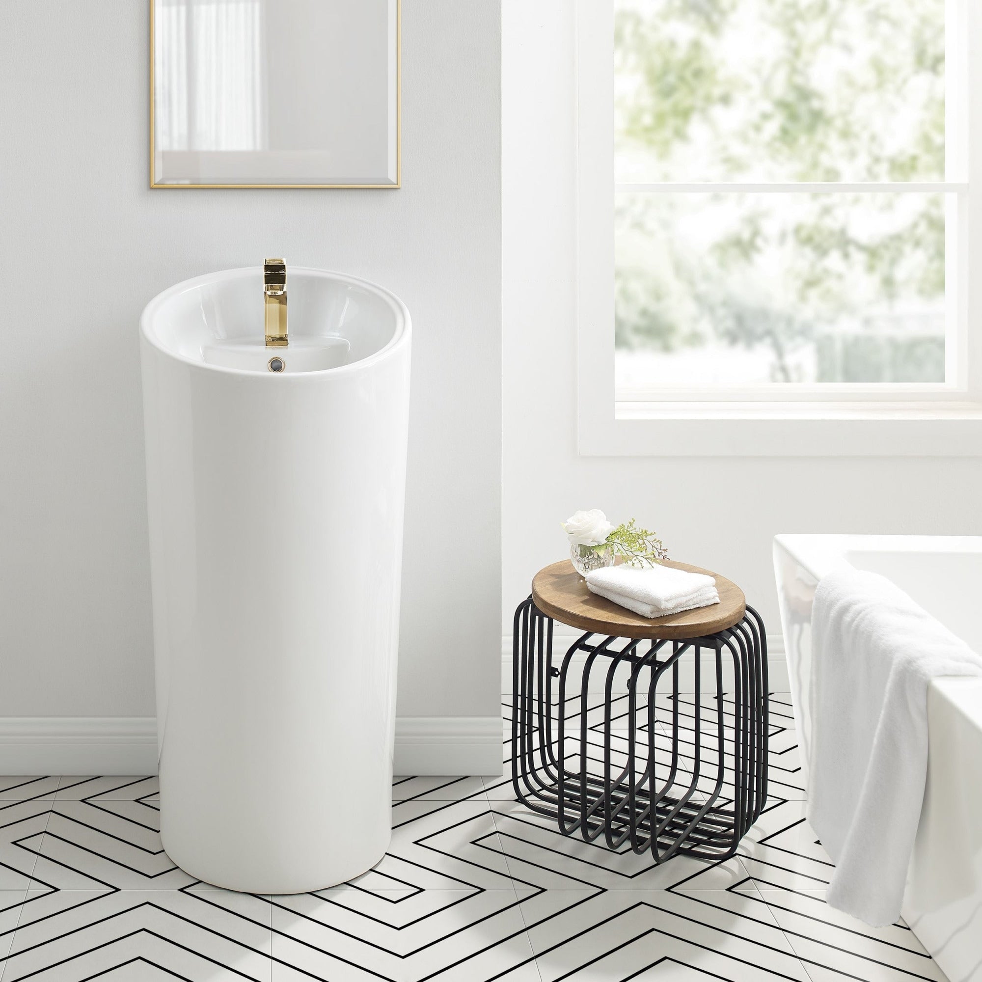 Swiss Madison Sm Ps310 Swiss Madison Sm Ps310 St. Tropez One Piece Pedestal Sink Glossy White