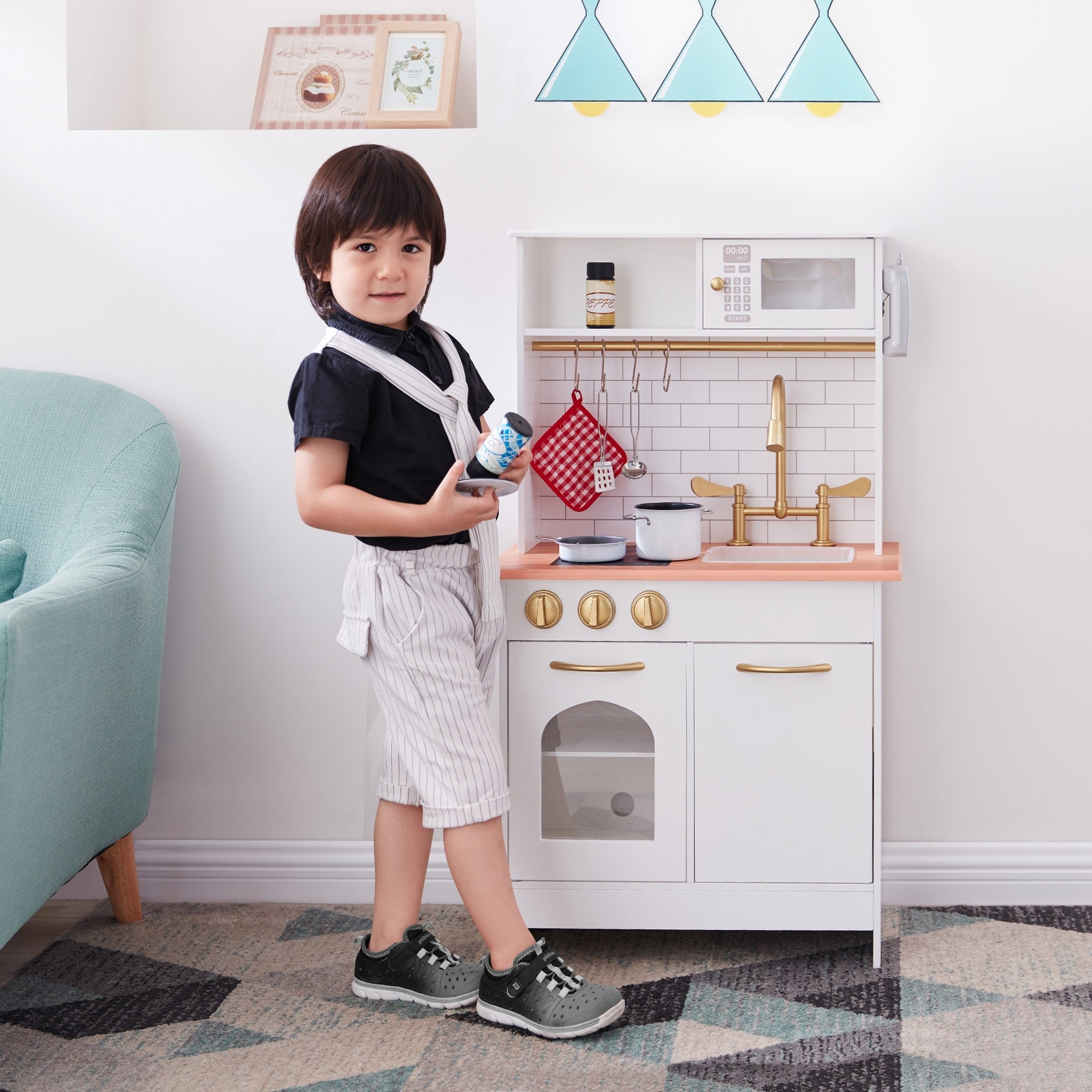 Teamson Kids Little Chef Boston Modern Play Kitchen White Wood
