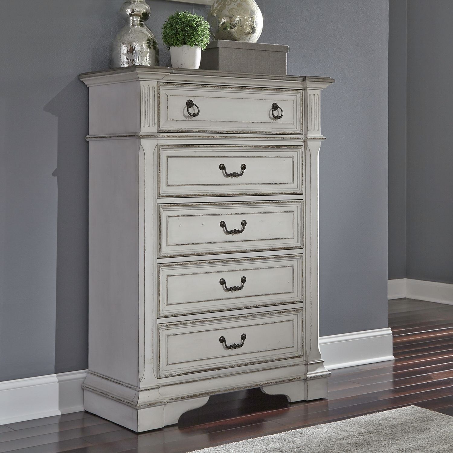 Abbey Park Antique White 5 Drawer Chest
