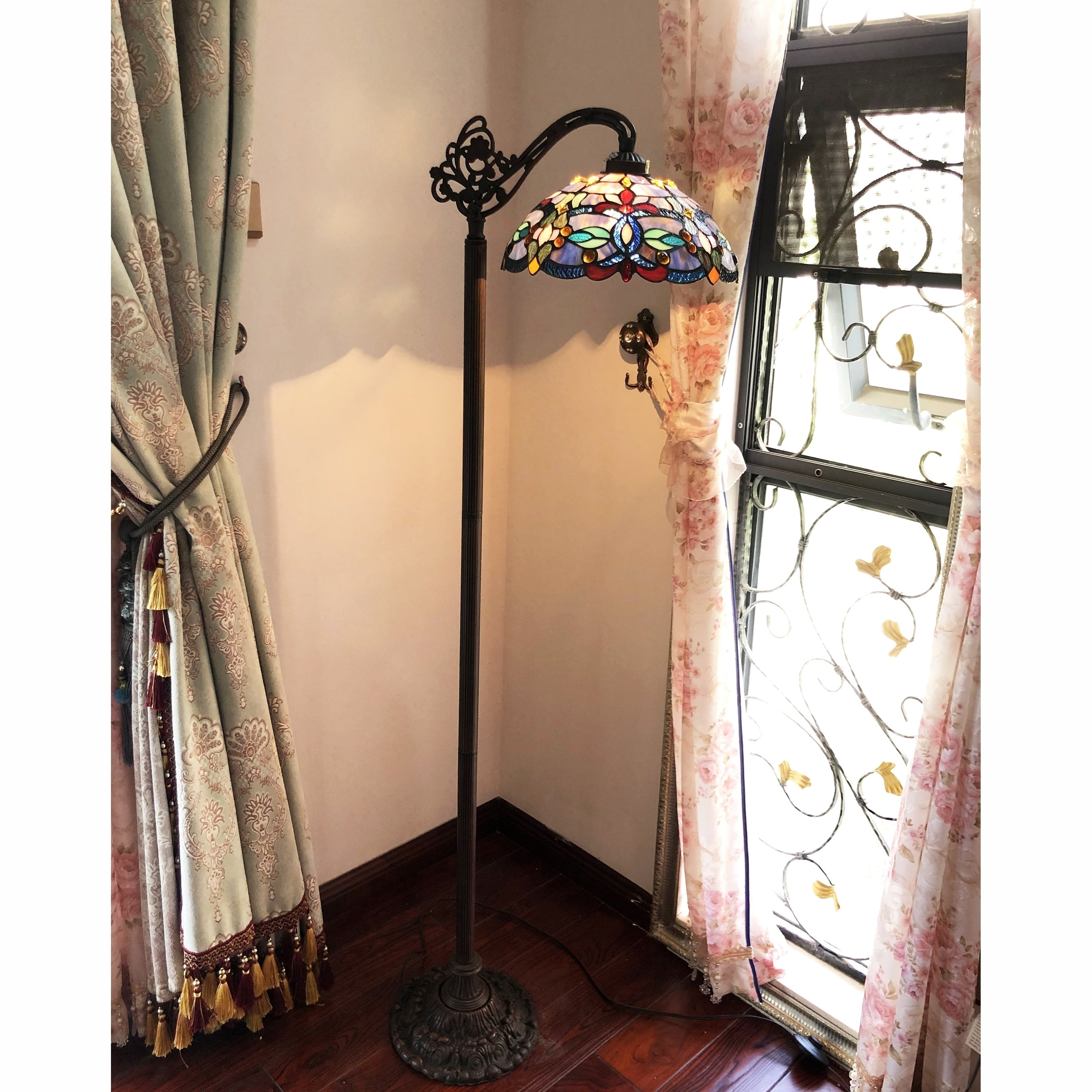 Gracewood Hollow Chopra Tiffany Style Antique Bronze Floor Lamp With Hanging Bowl Shade