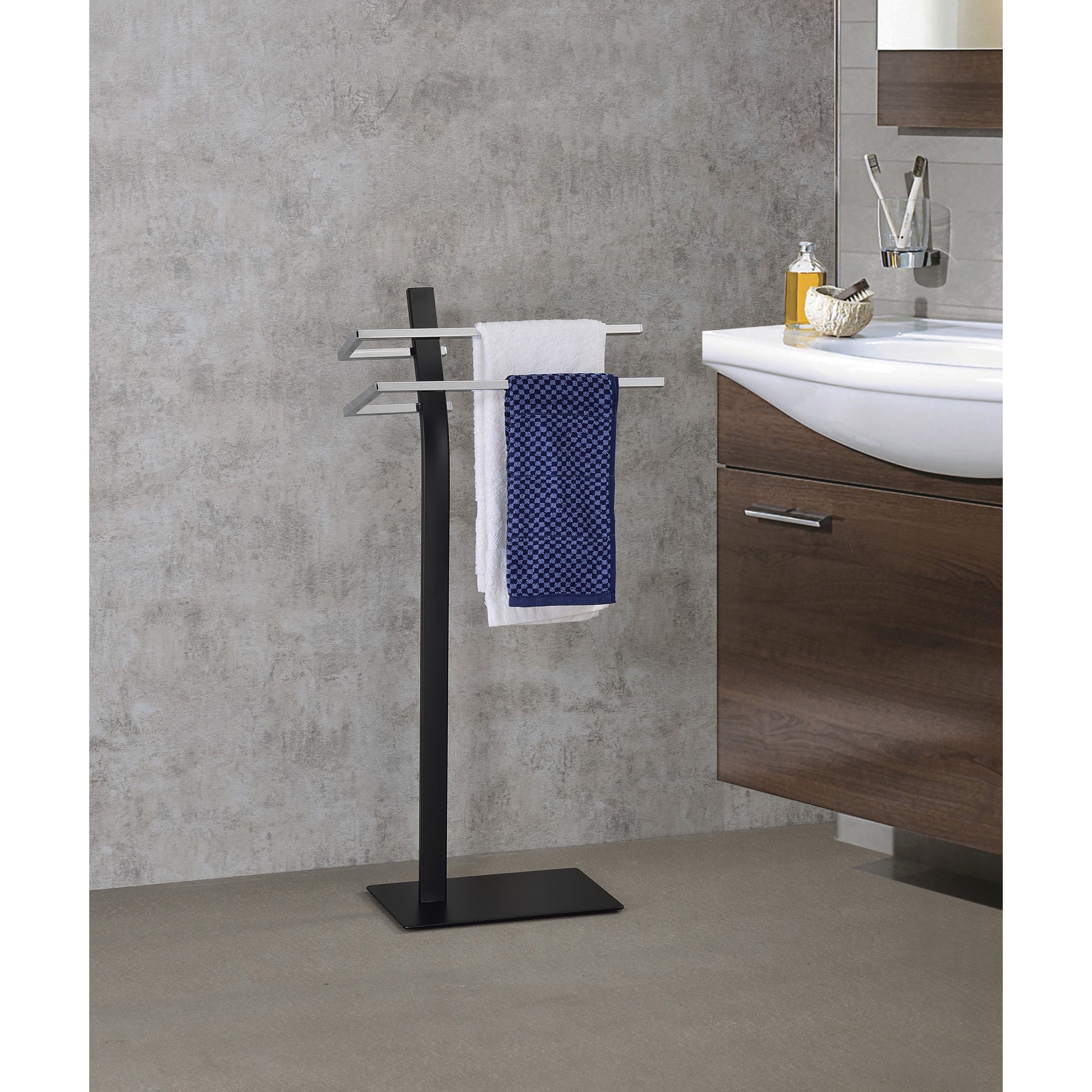 Towel Rack