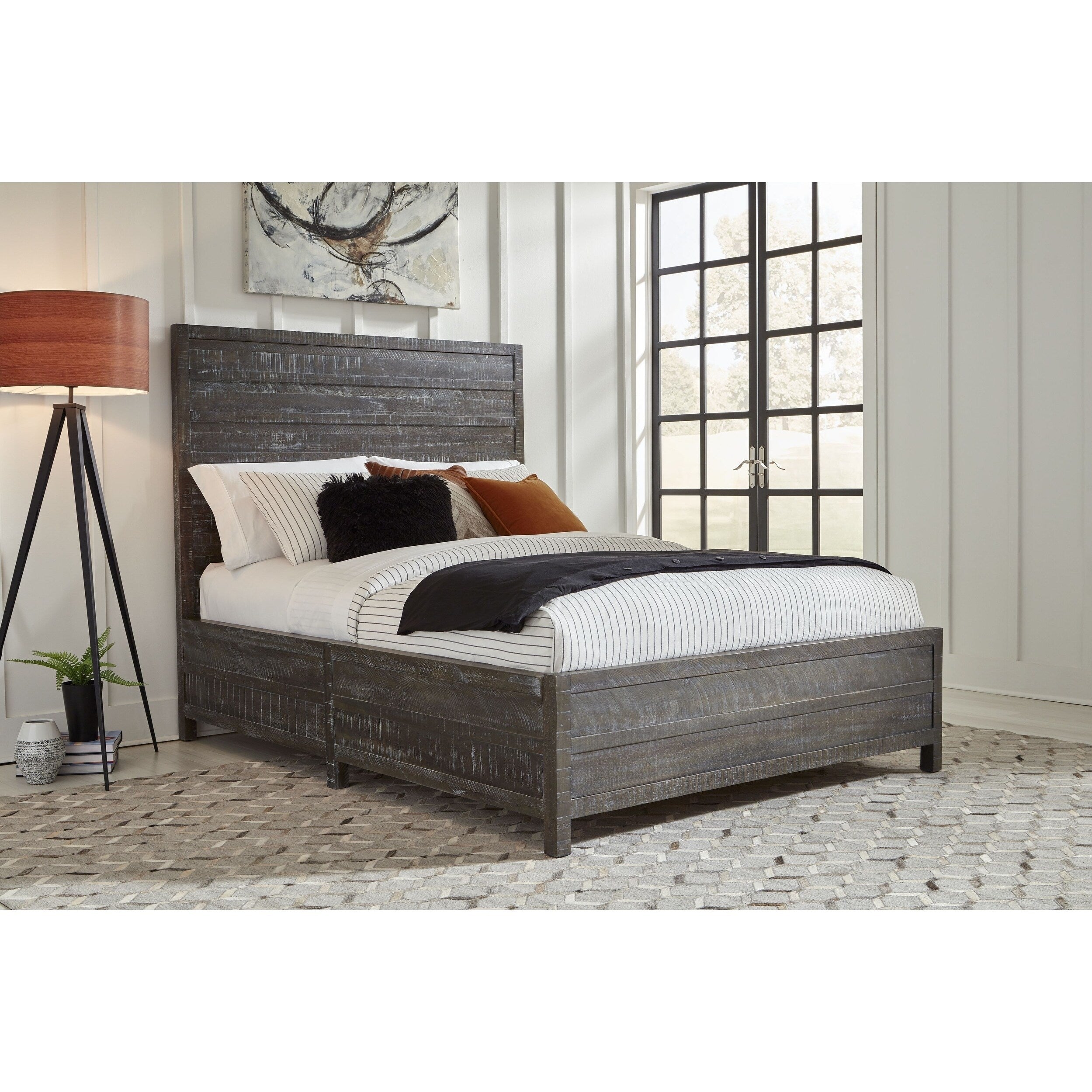 Townsend Queen Size Solid Wood Low Profile Bed In Gunmetal