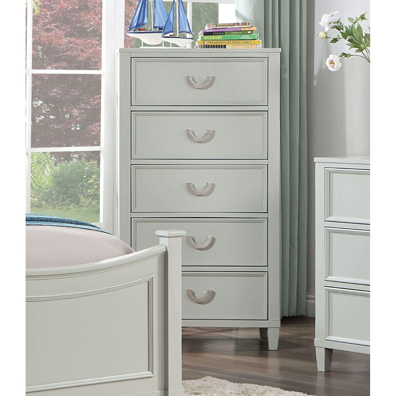 Transitional Gray 5 Drawer Chest With Dovetail Drawers Chrome Pulls