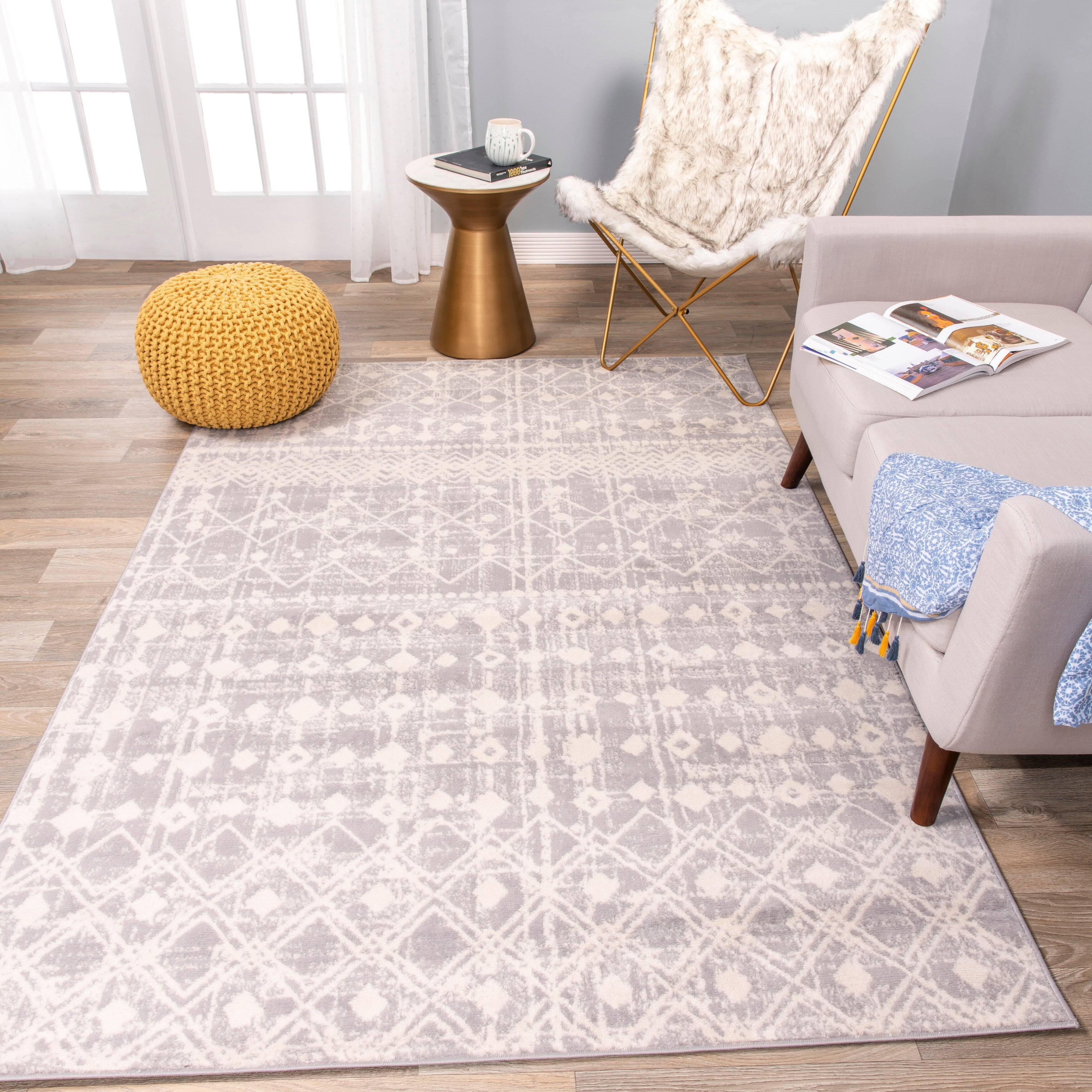Trellis Geometric Bohemian Rug