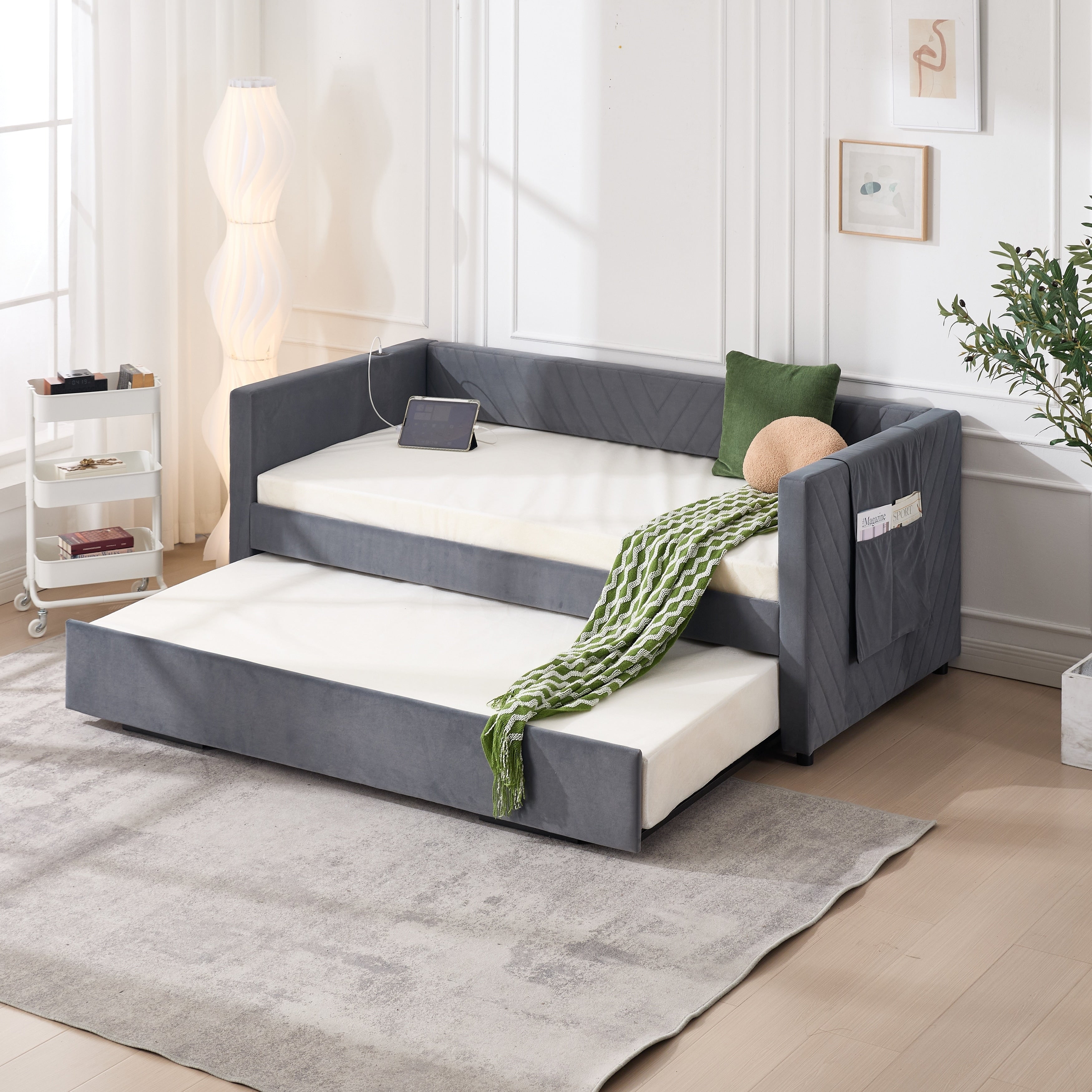 Twin Size Upholstered Daybed With Trundle Side Pockets