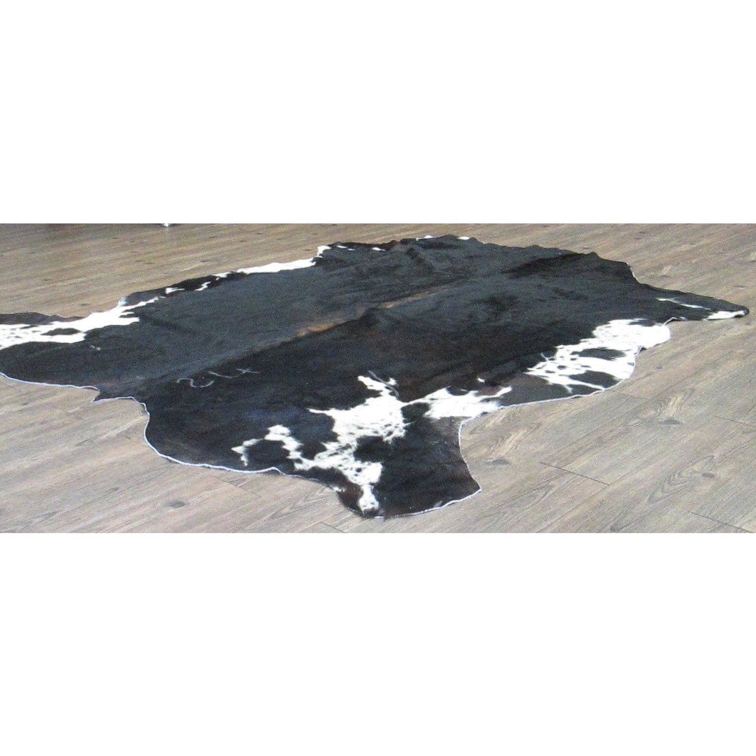 Ultra Soft Black And Off White Real Cow Hide Rug 6 X 8