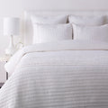 Umeko White Modern Quilt Set