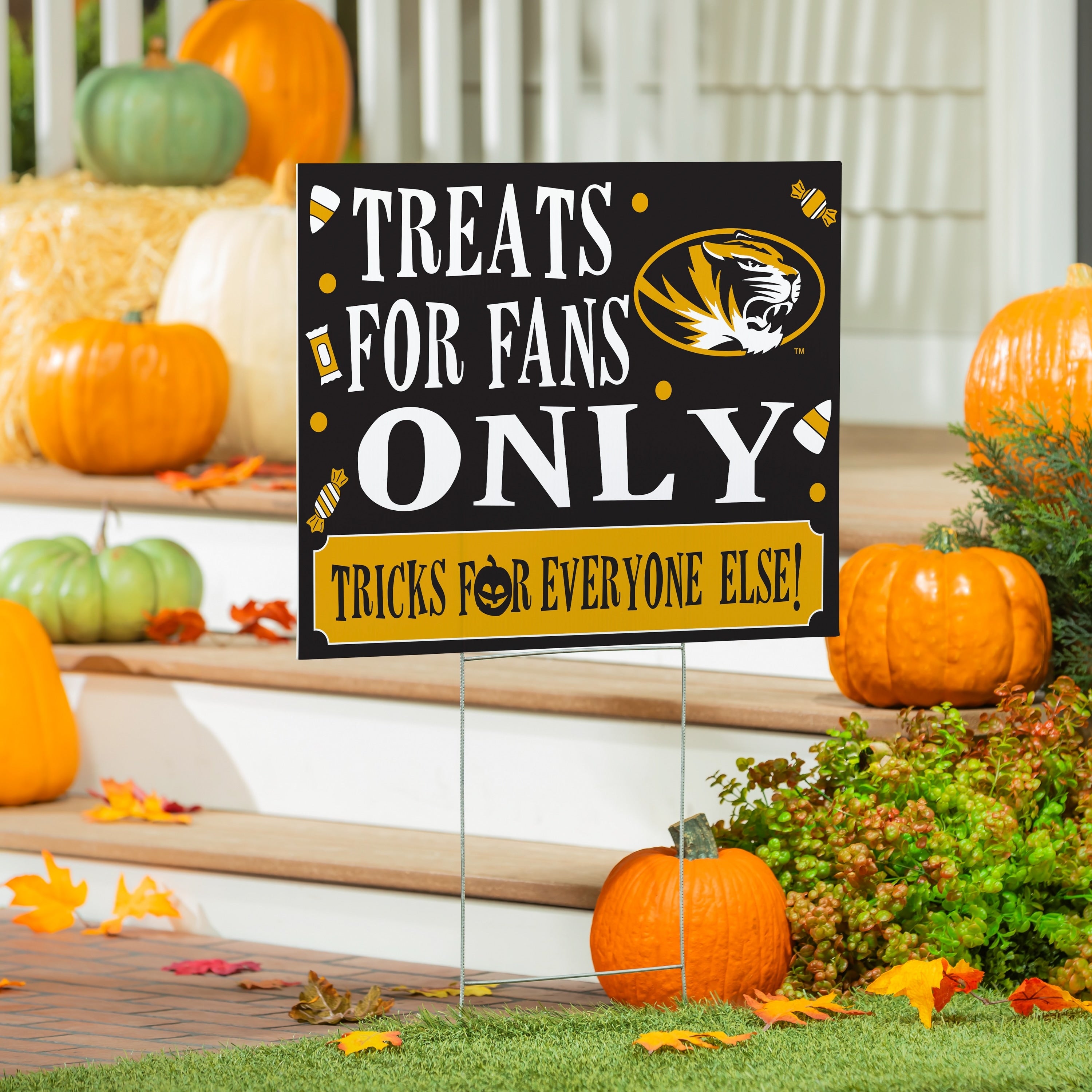 University Of Missouri Yard Sign Halloween Treats For Fans