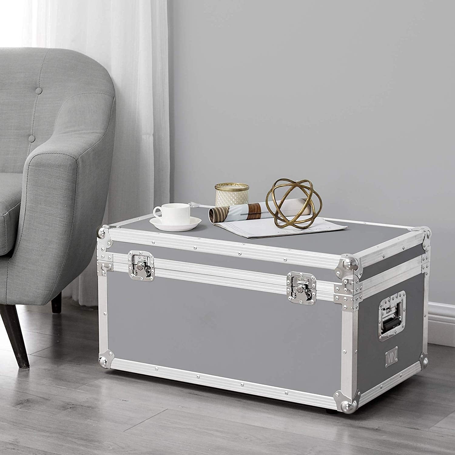 Vin Armored Trunks Alloy Gray Alloy Gray