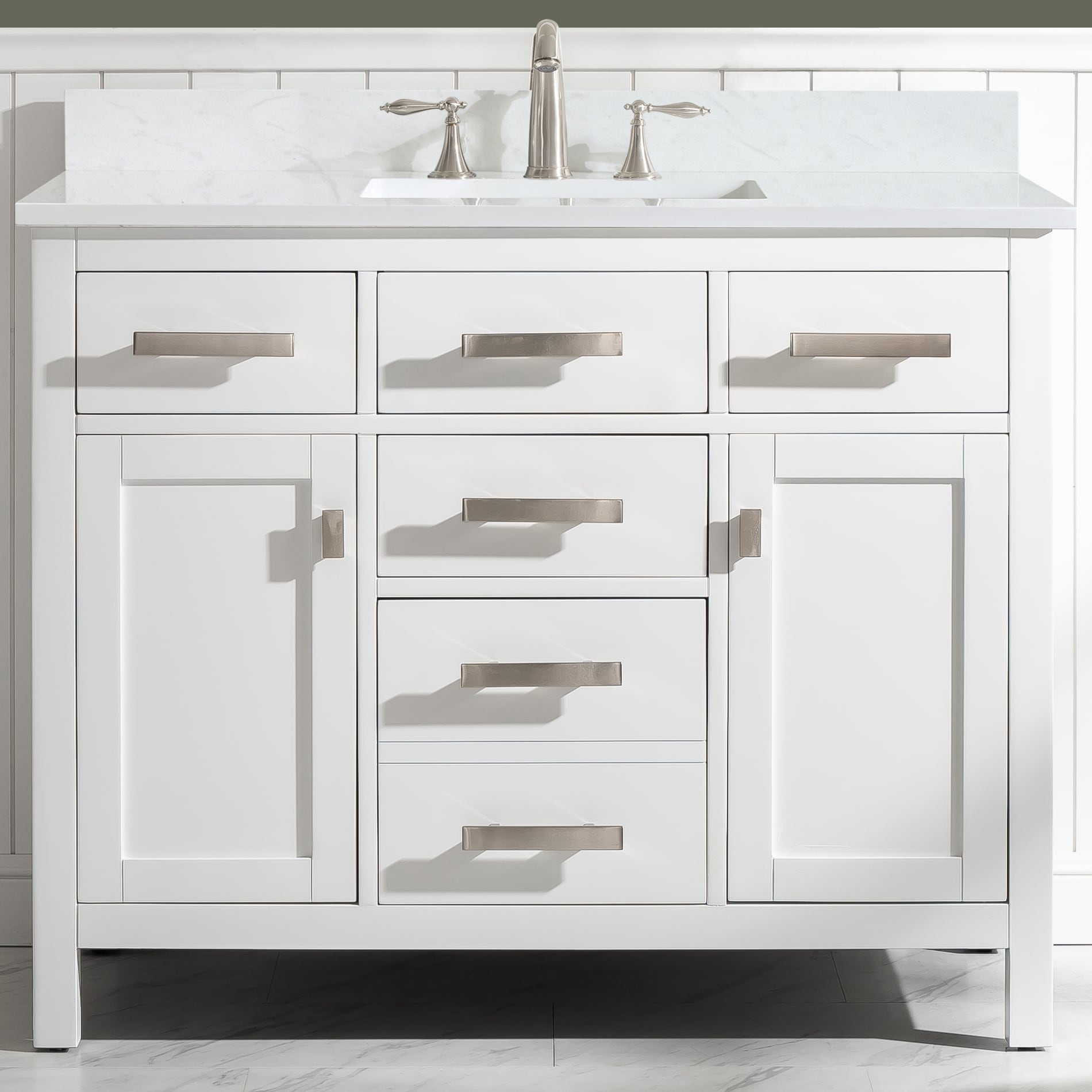 Valentino 42 Single Vanity In White