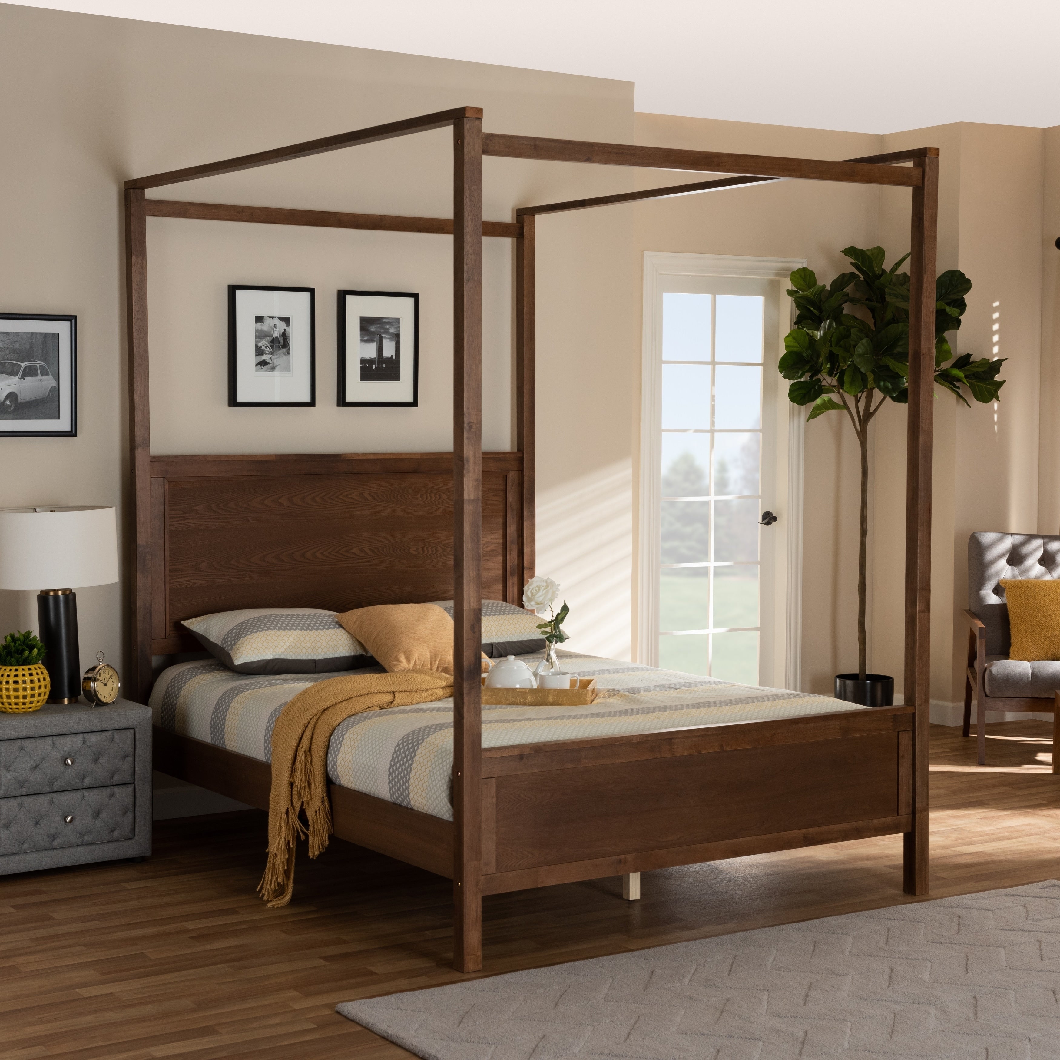 Copper Grove Atabae Queen Platform Canopy Bed