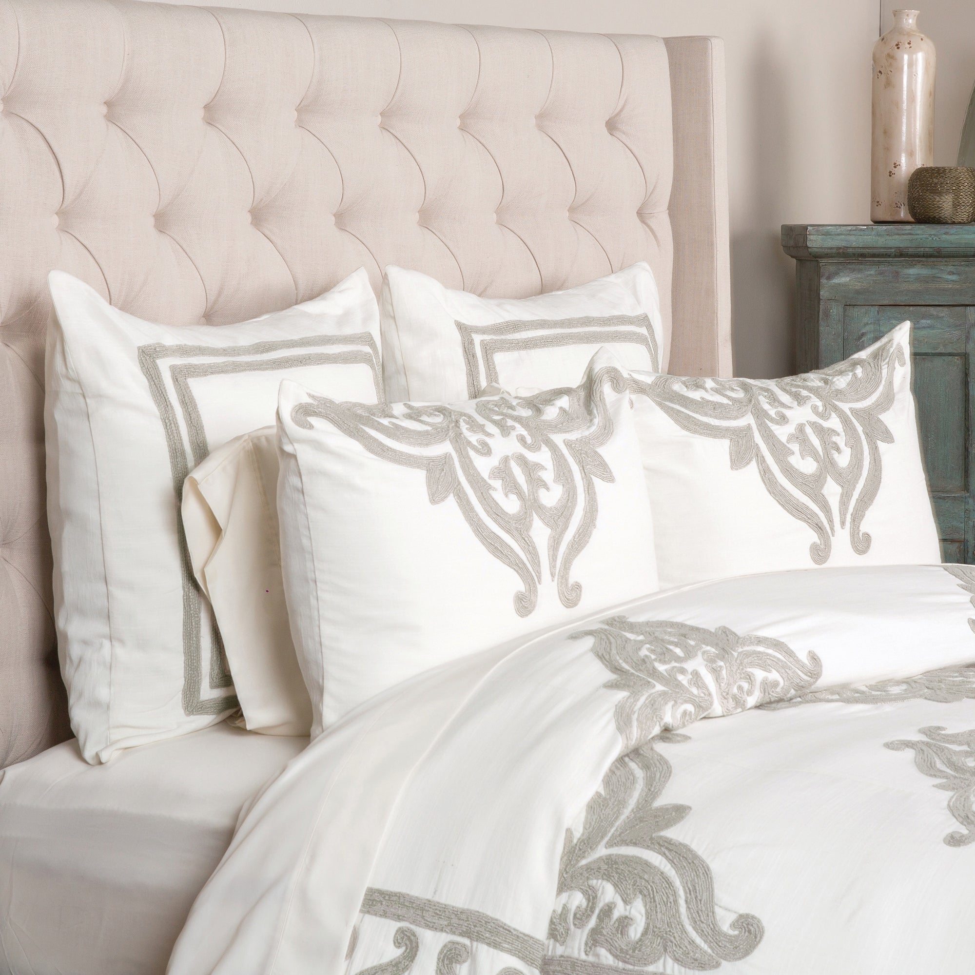 Villa By Classic Home Kent 100 Cotton Embroidered Duvet