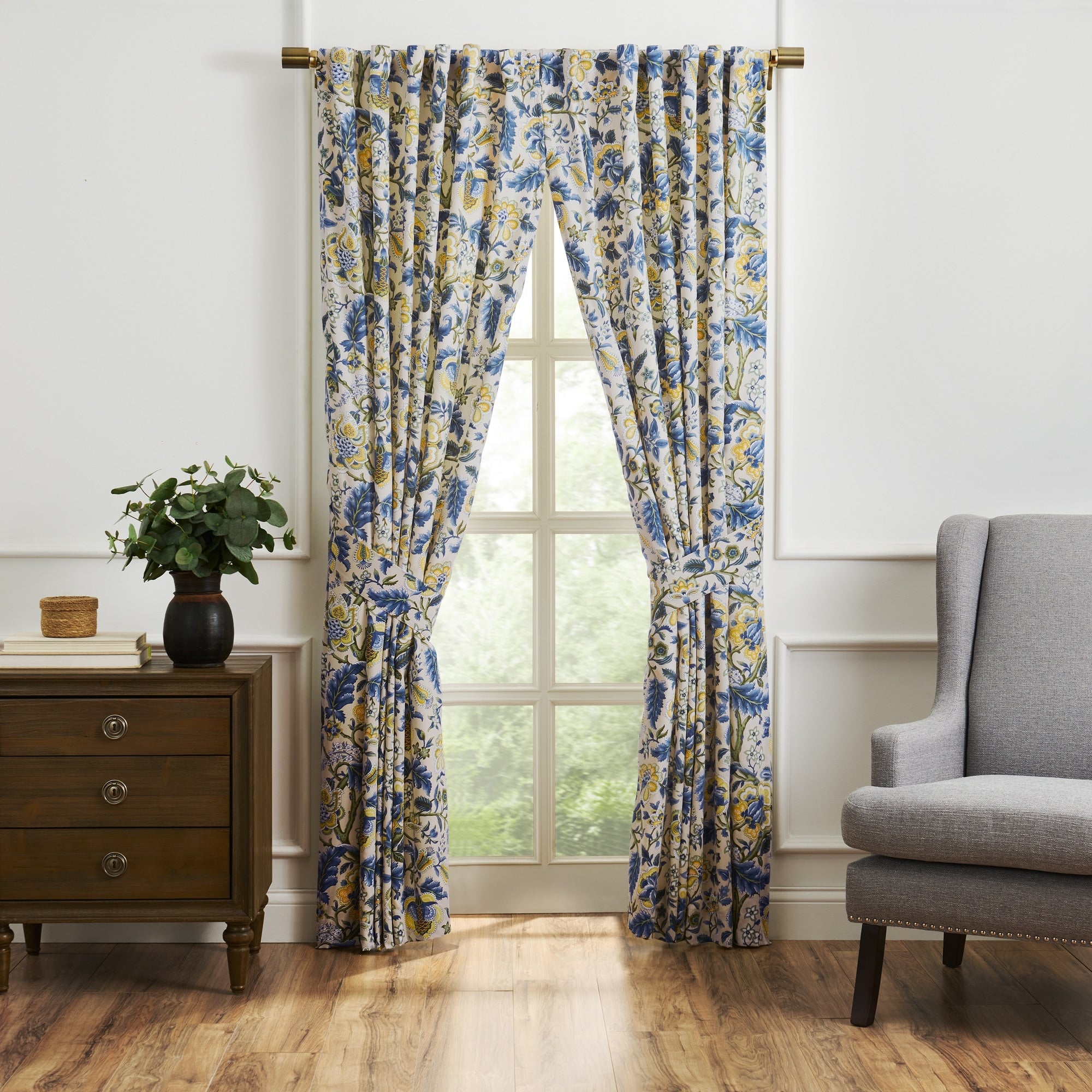 Waverly Imperial Dress 100 Cotton Sateen Panel With Tie Back 63 X 52 Porcelain