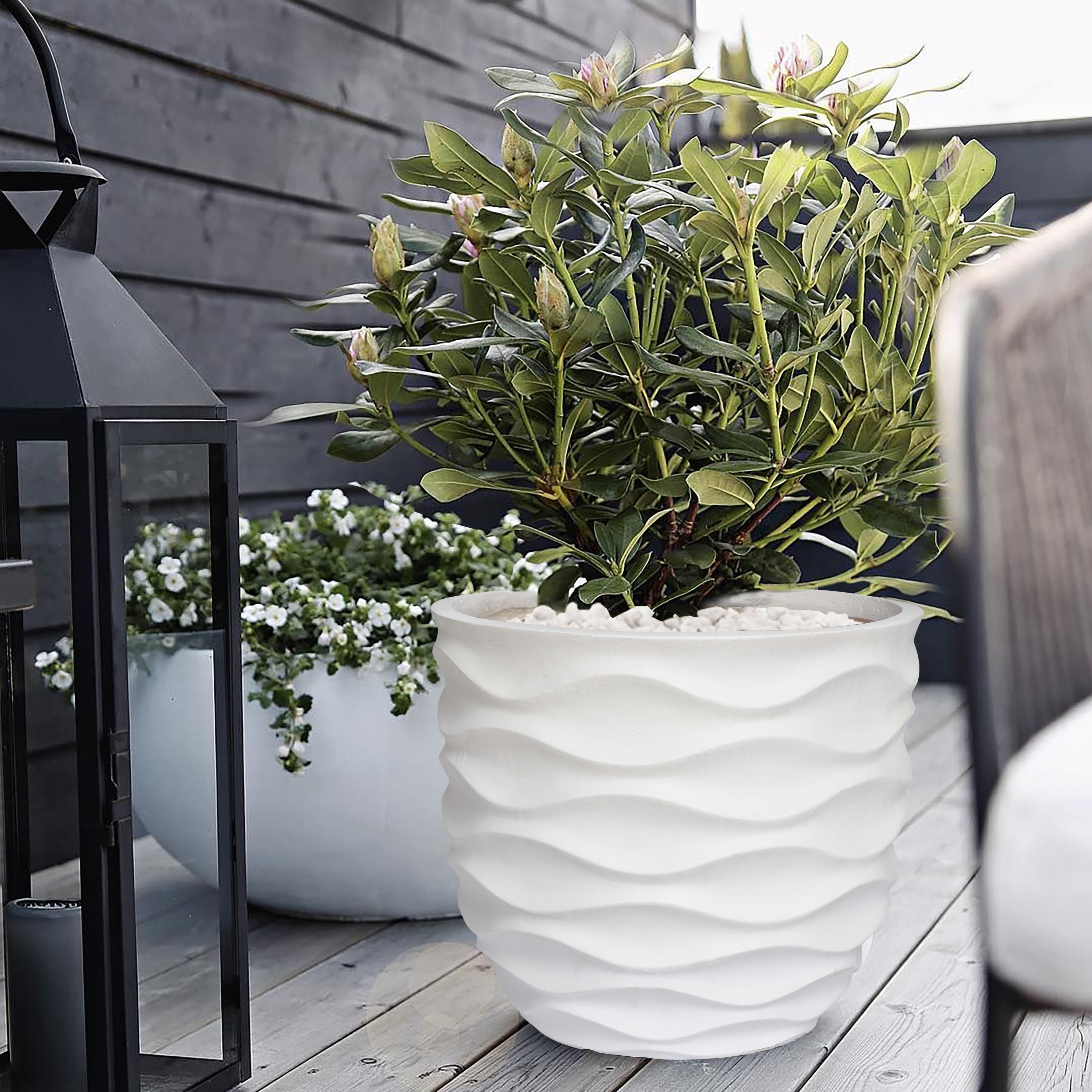 White Wavy Design Planter