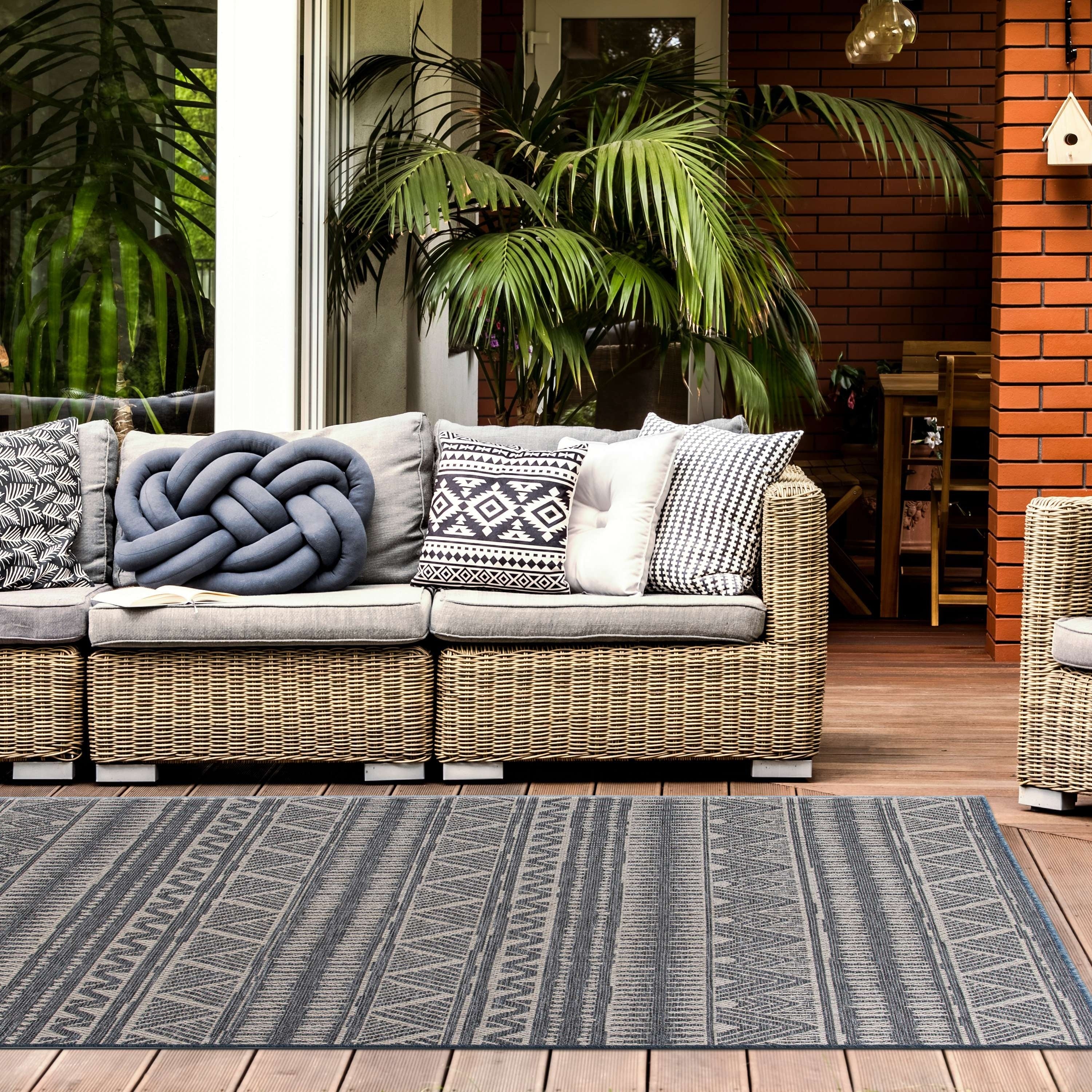 Geometric Bohemian Indoor Outdoor Area Rug
