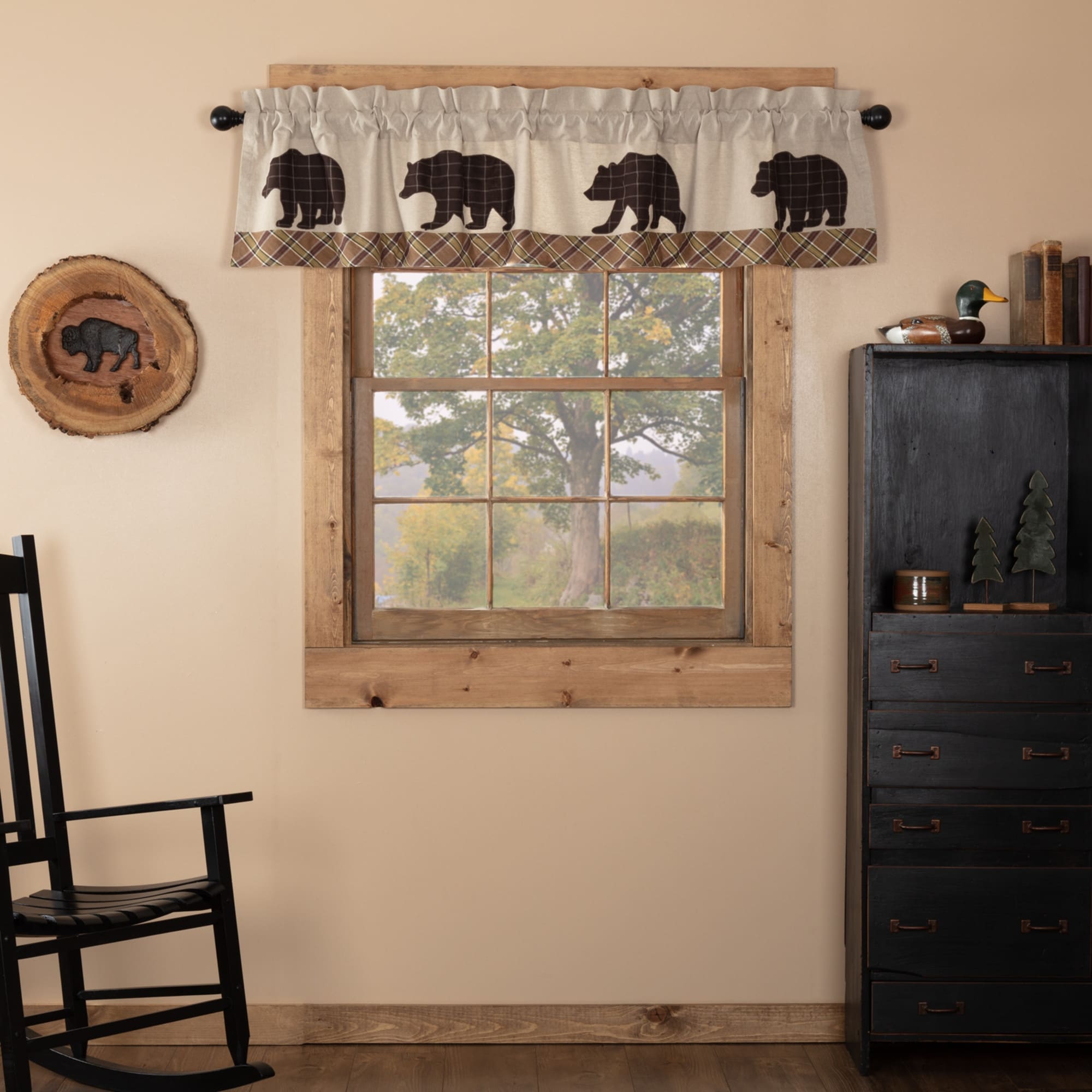 Wyatt Bear Valance