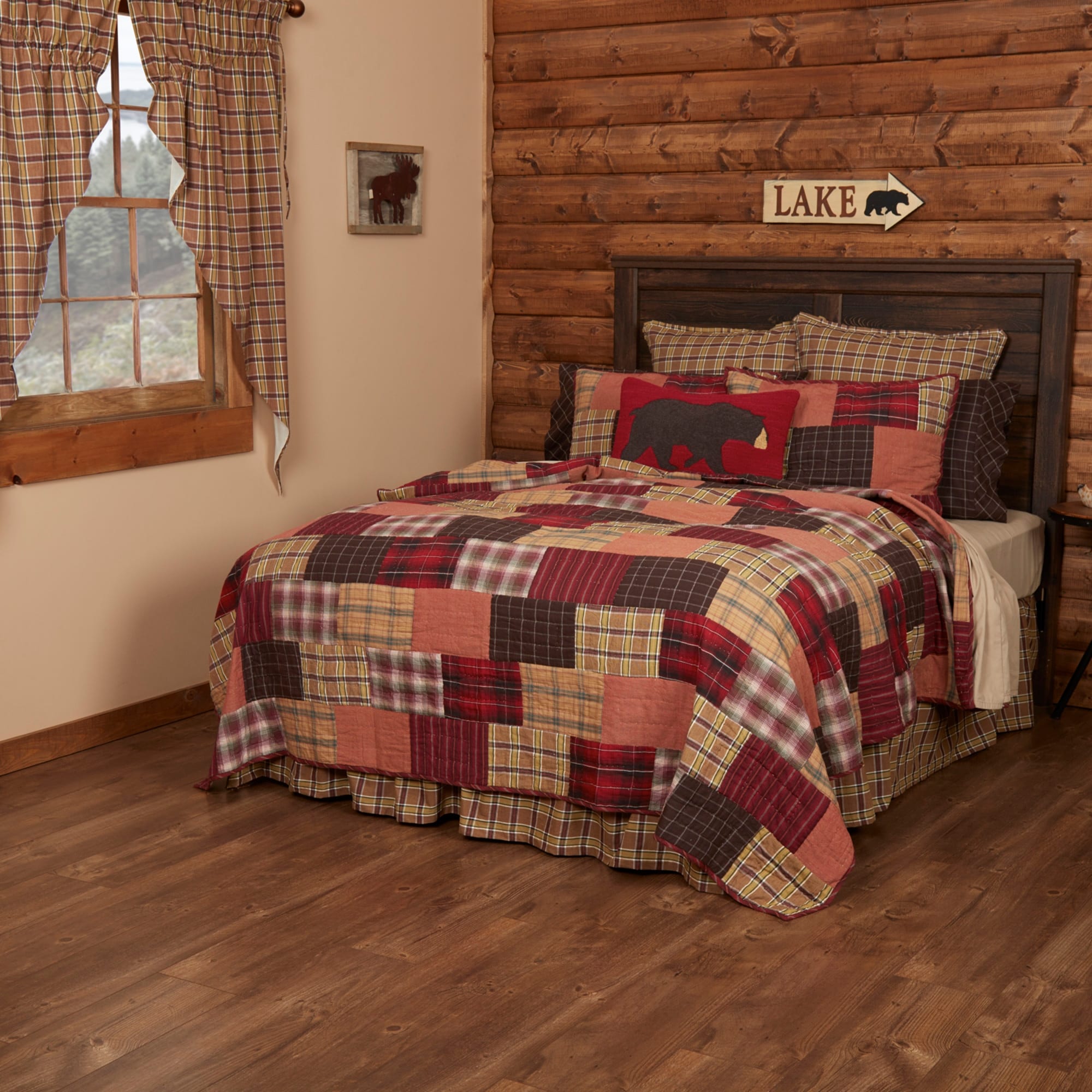 Wyatt Quilt
