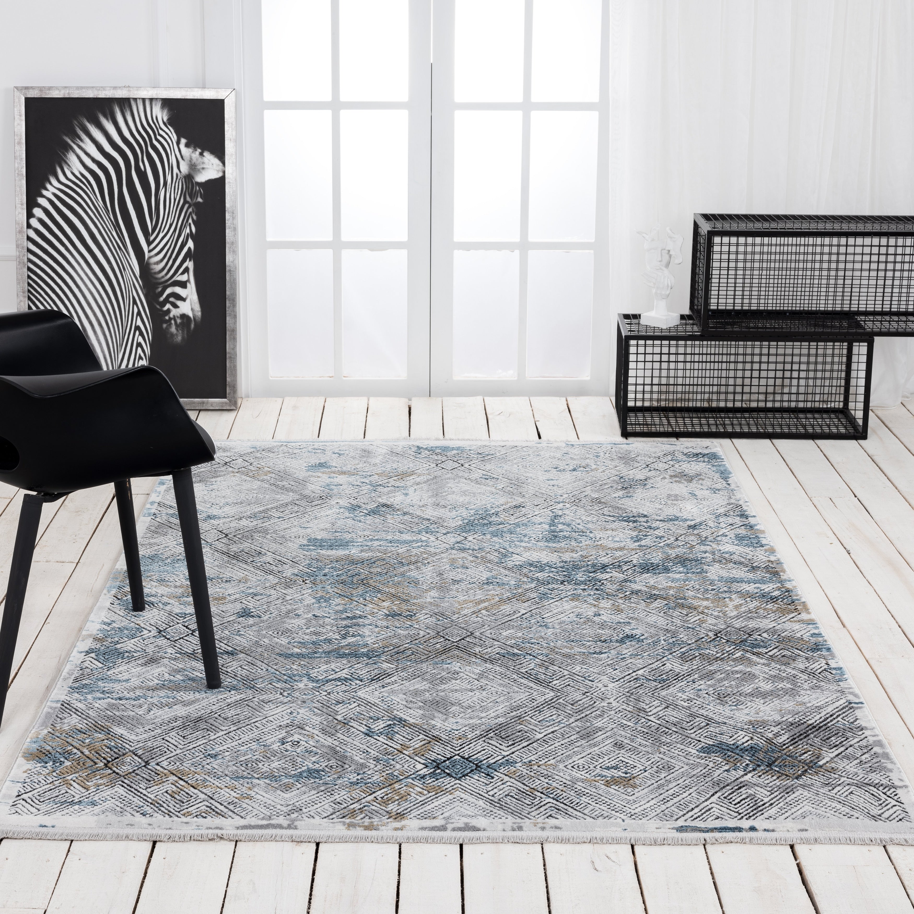 Xanthos Collection Dark Grey Cream Area Rug
