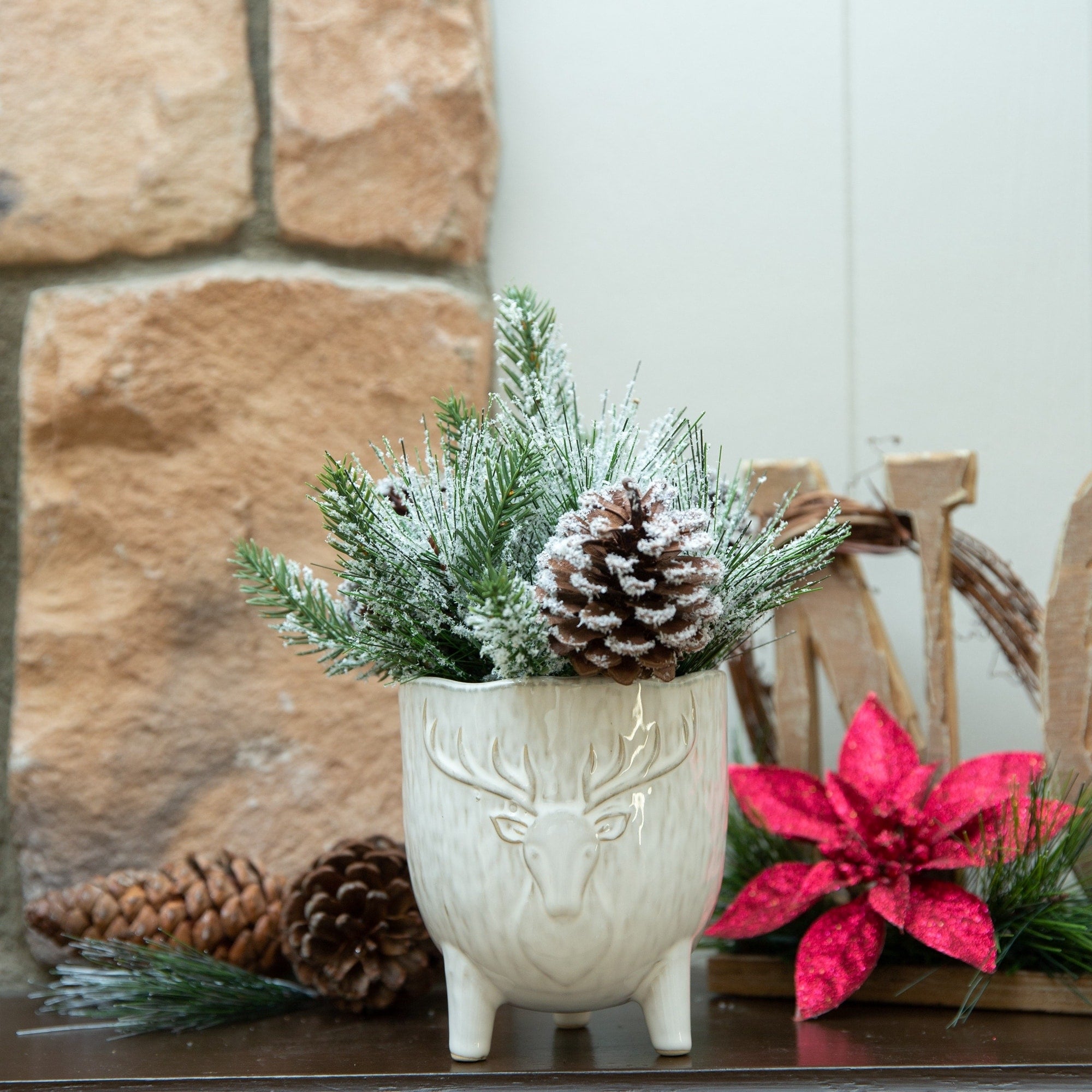 Xmas Mix In 4.5 Staghead Ceramic Footed Pot