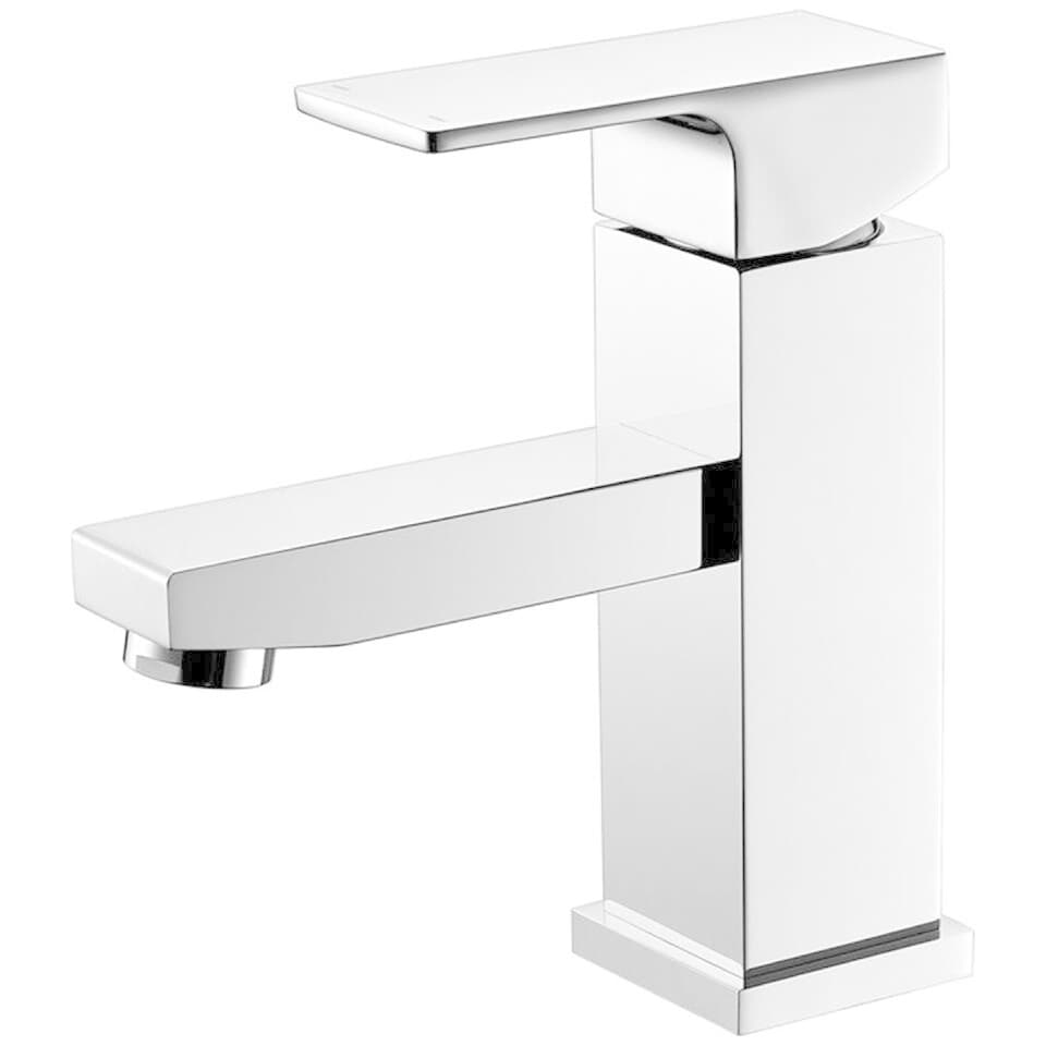 Y Decor Luxurious Single Handle Chrome Finish Lavatory Faucet
