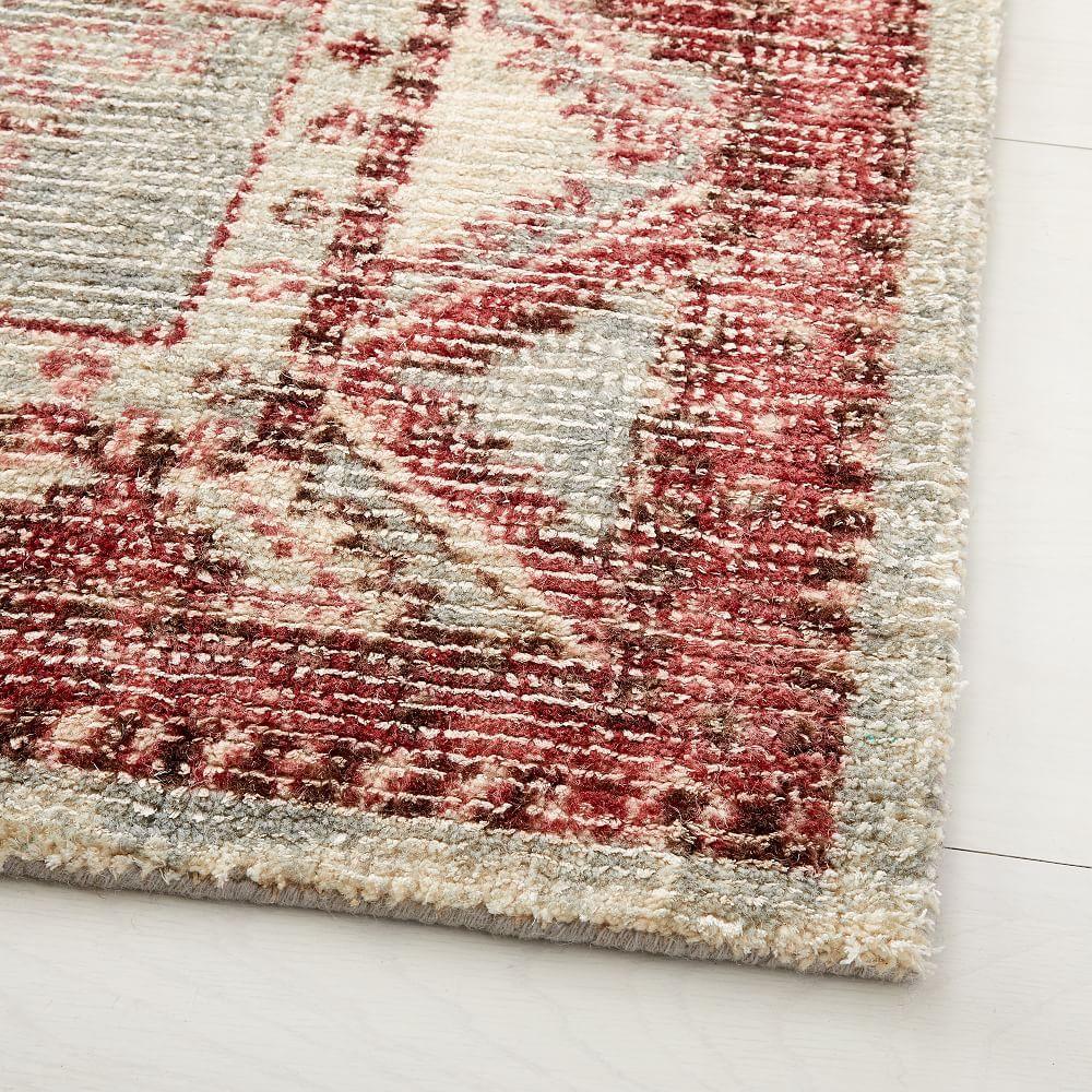 Ayla Rug
