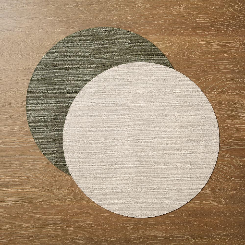 Braid Textured Easy-Care Round Placemats