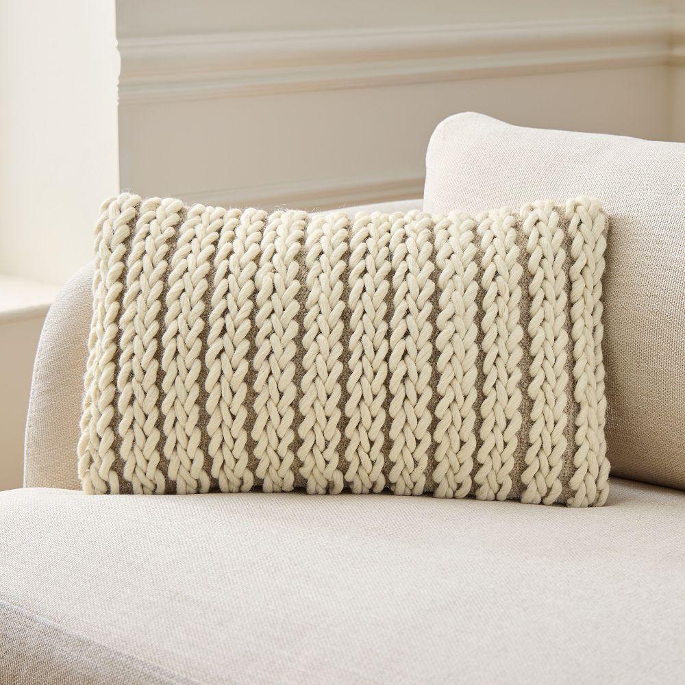 Chunky Cable Lumbar Cushion Cover