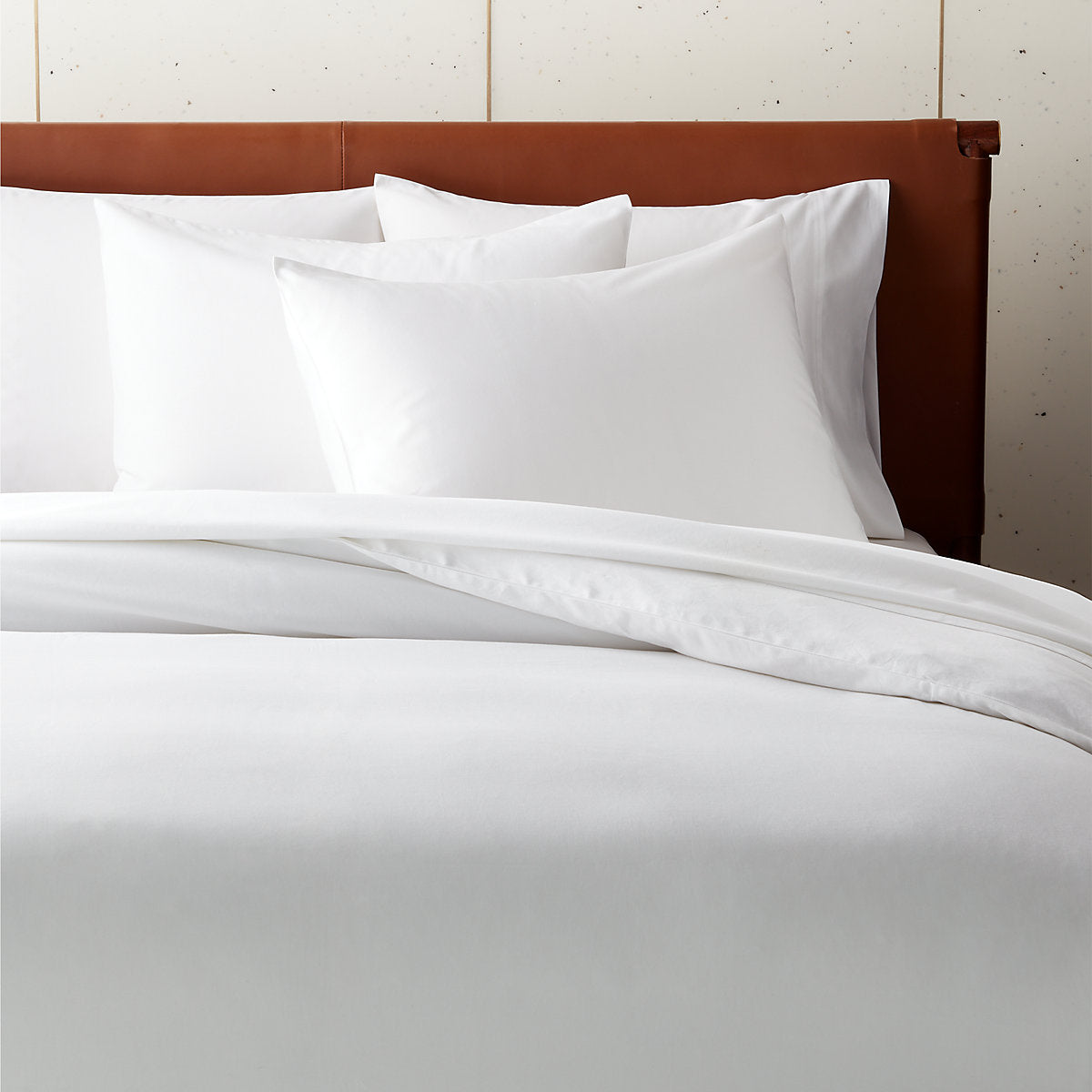 Classic Organic Cotton Sateen 520 Thread Count White Standard Pillow Shams Set of 2