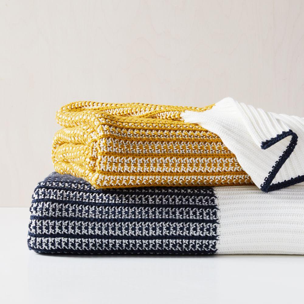 Cotton Stripe Edge Throw